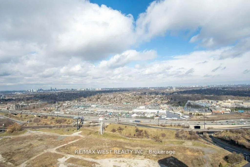 70 Annie Craig Drive, #3602