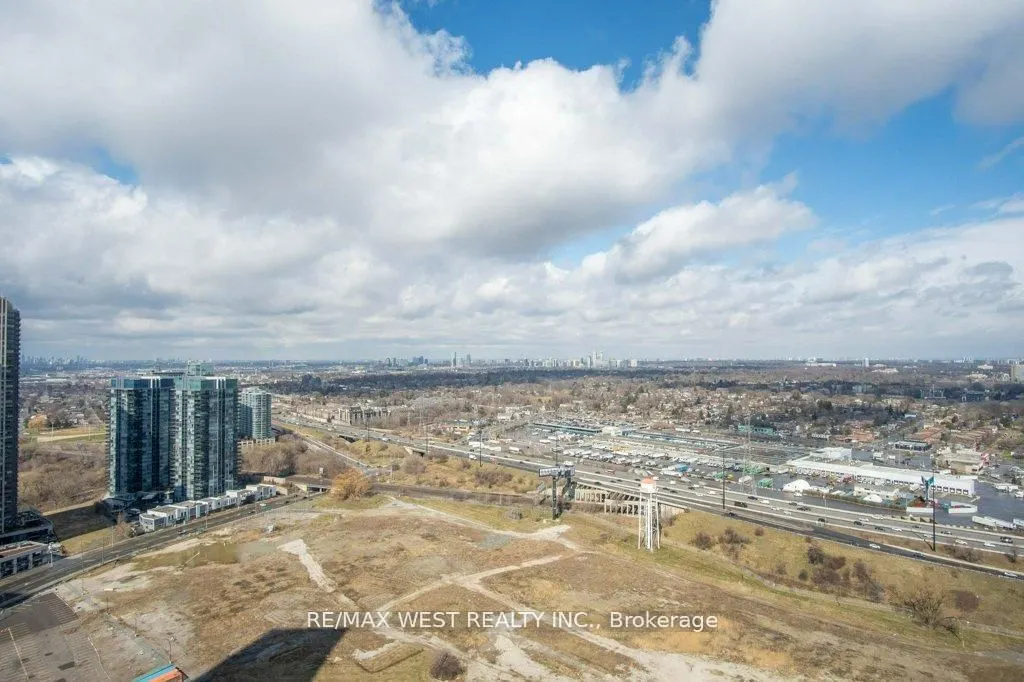 70 Annie Craig Drive, #3602