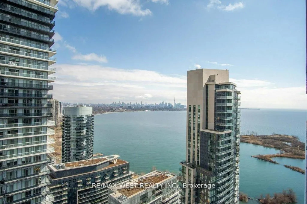 70 Annie Craig Drive, #3602