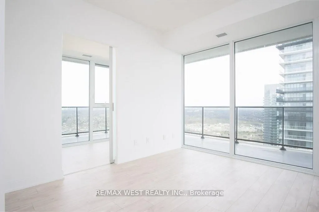 70 Annie Craig Drive, #3602