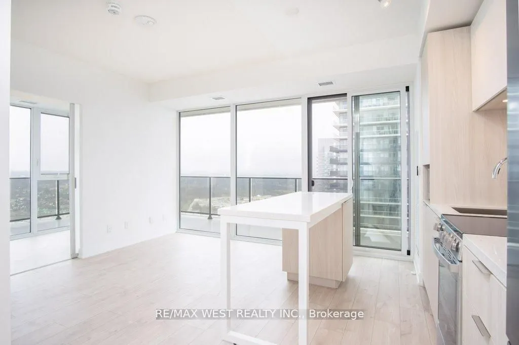 70 Annie Craig Drive, #3602