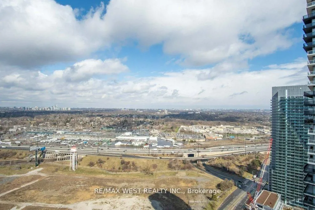 70 Annie Craig Drive, #3602