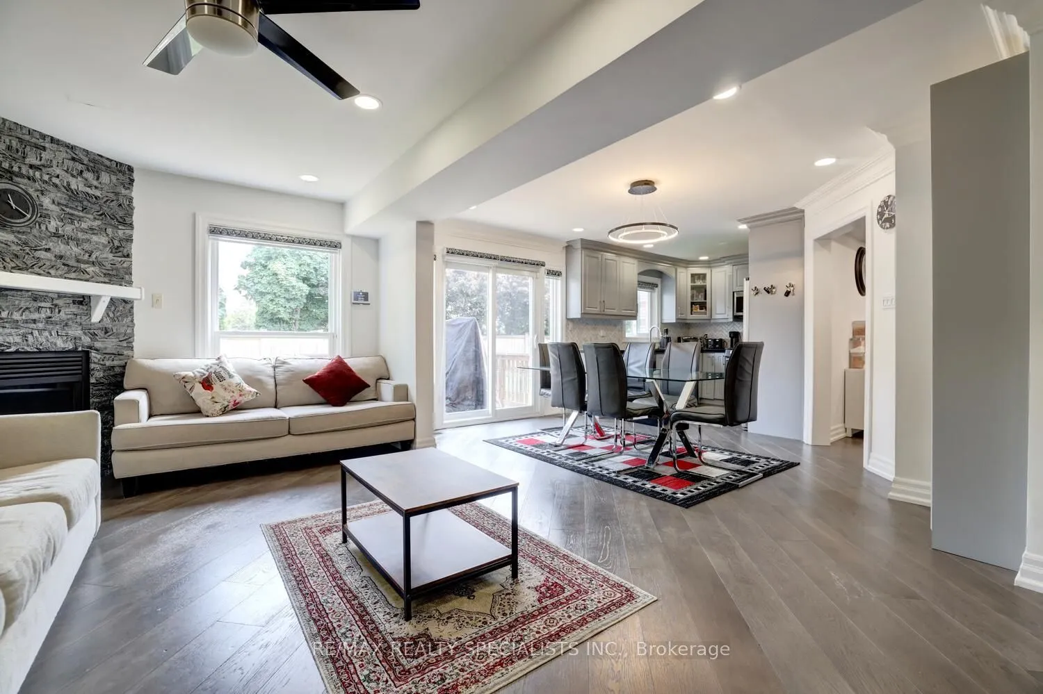 2615 Comet Court