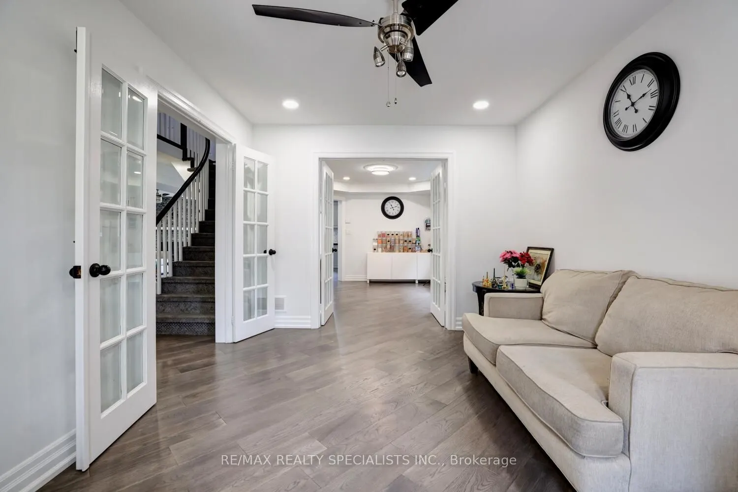2615 Comet Court