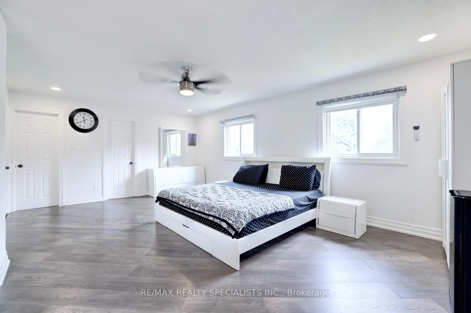 2615 Comet Court