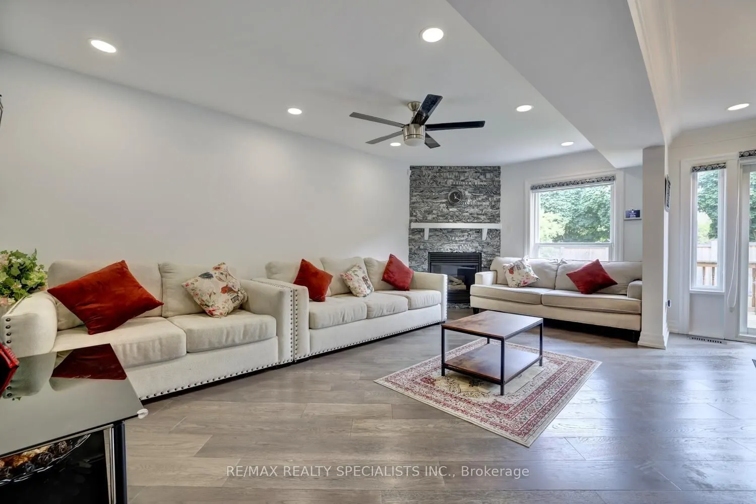 2615 Comet Court