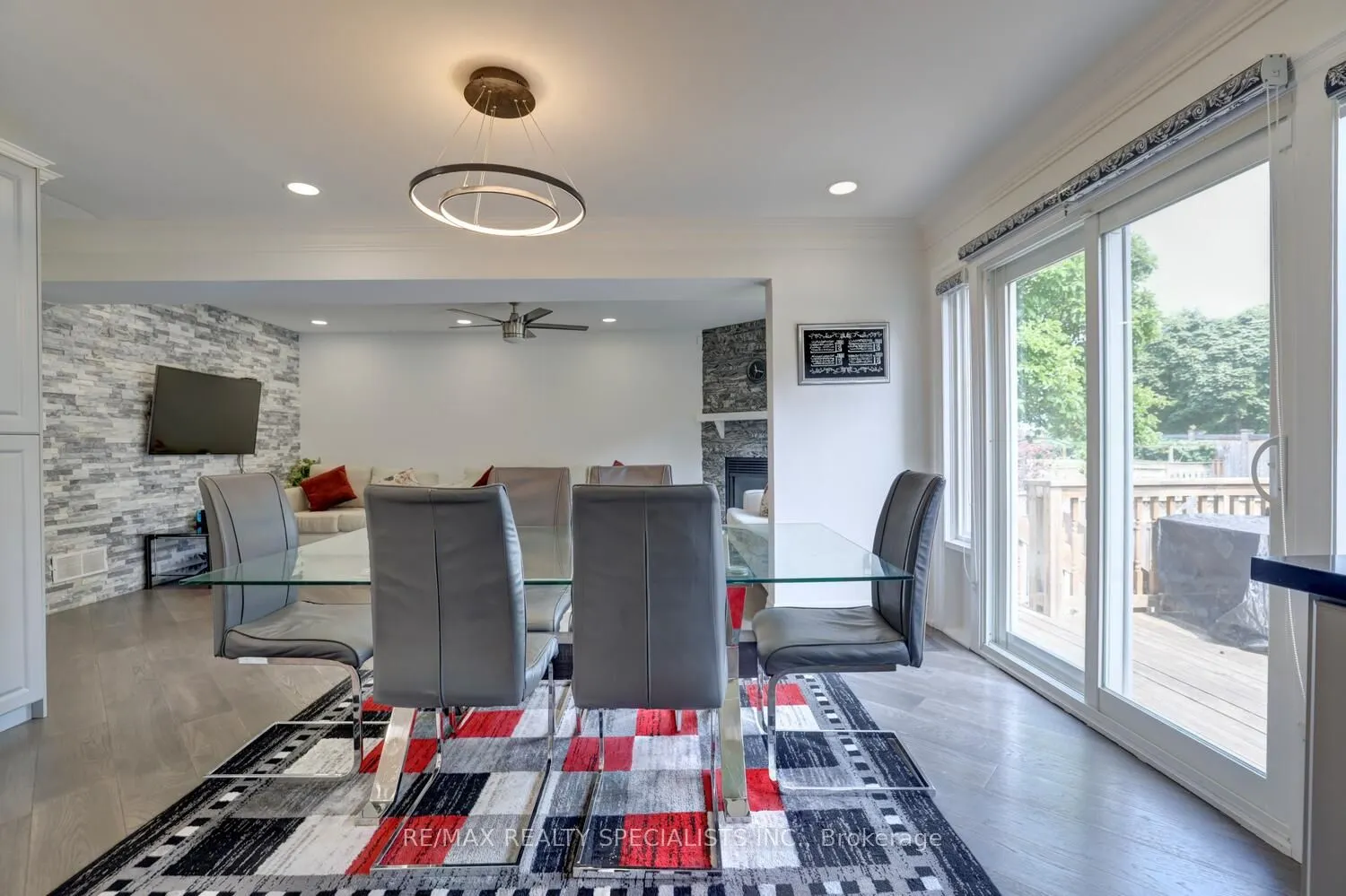 2615 Comet Court
