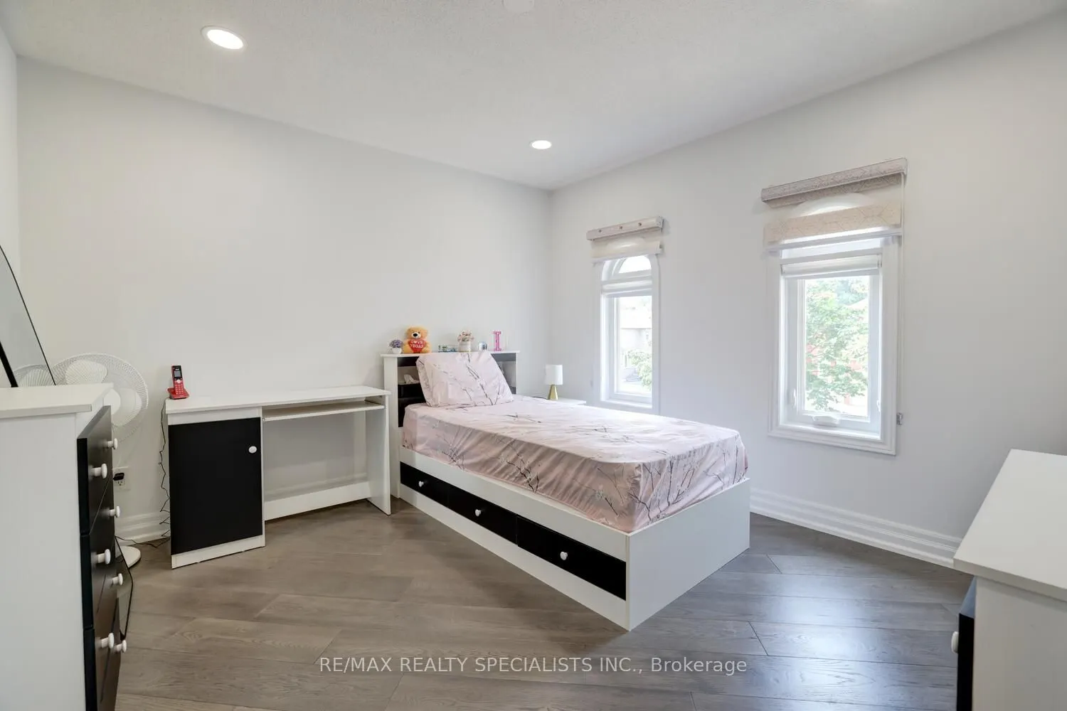 2615 Comet Court