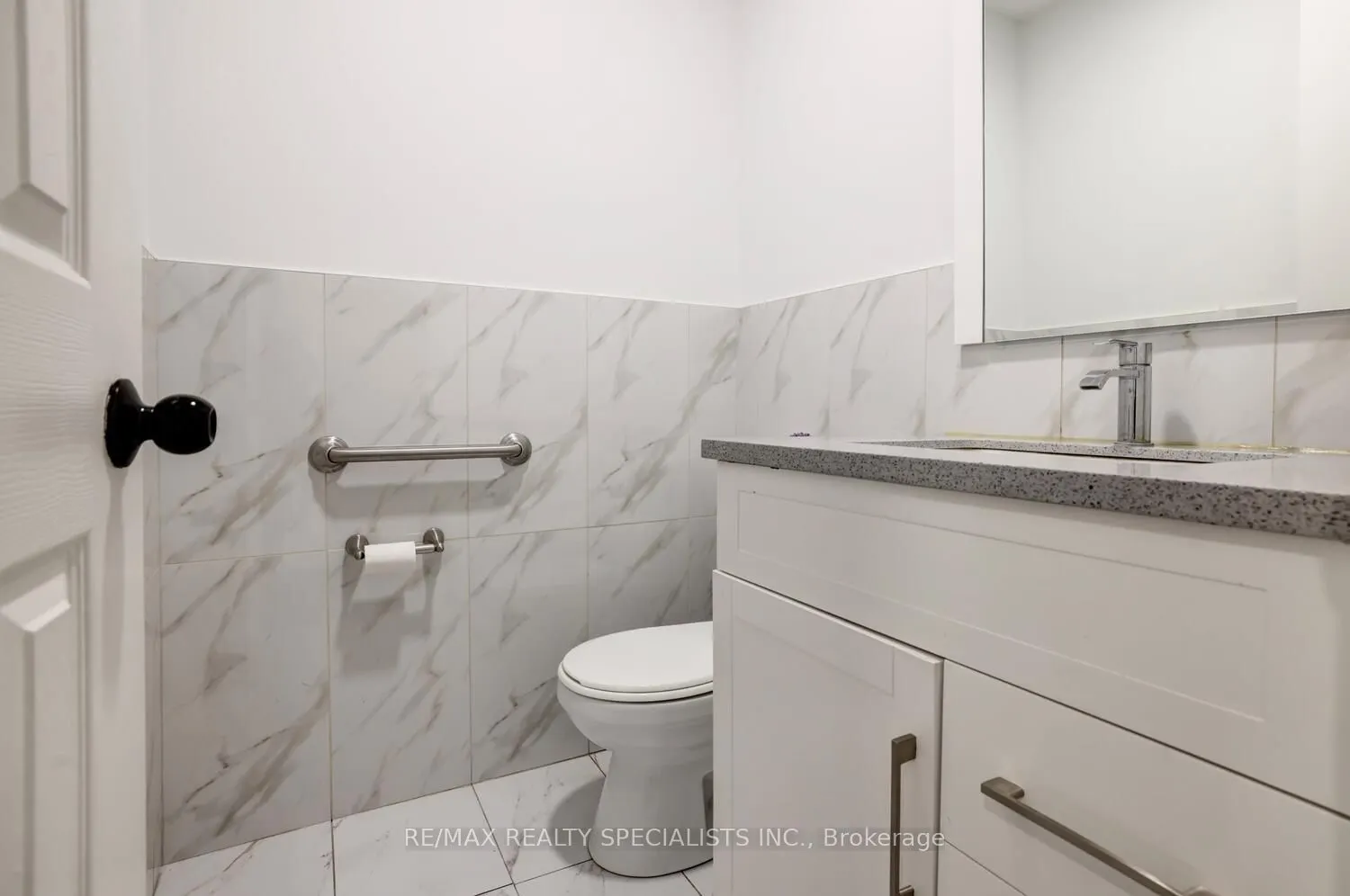 2615 Comet Court