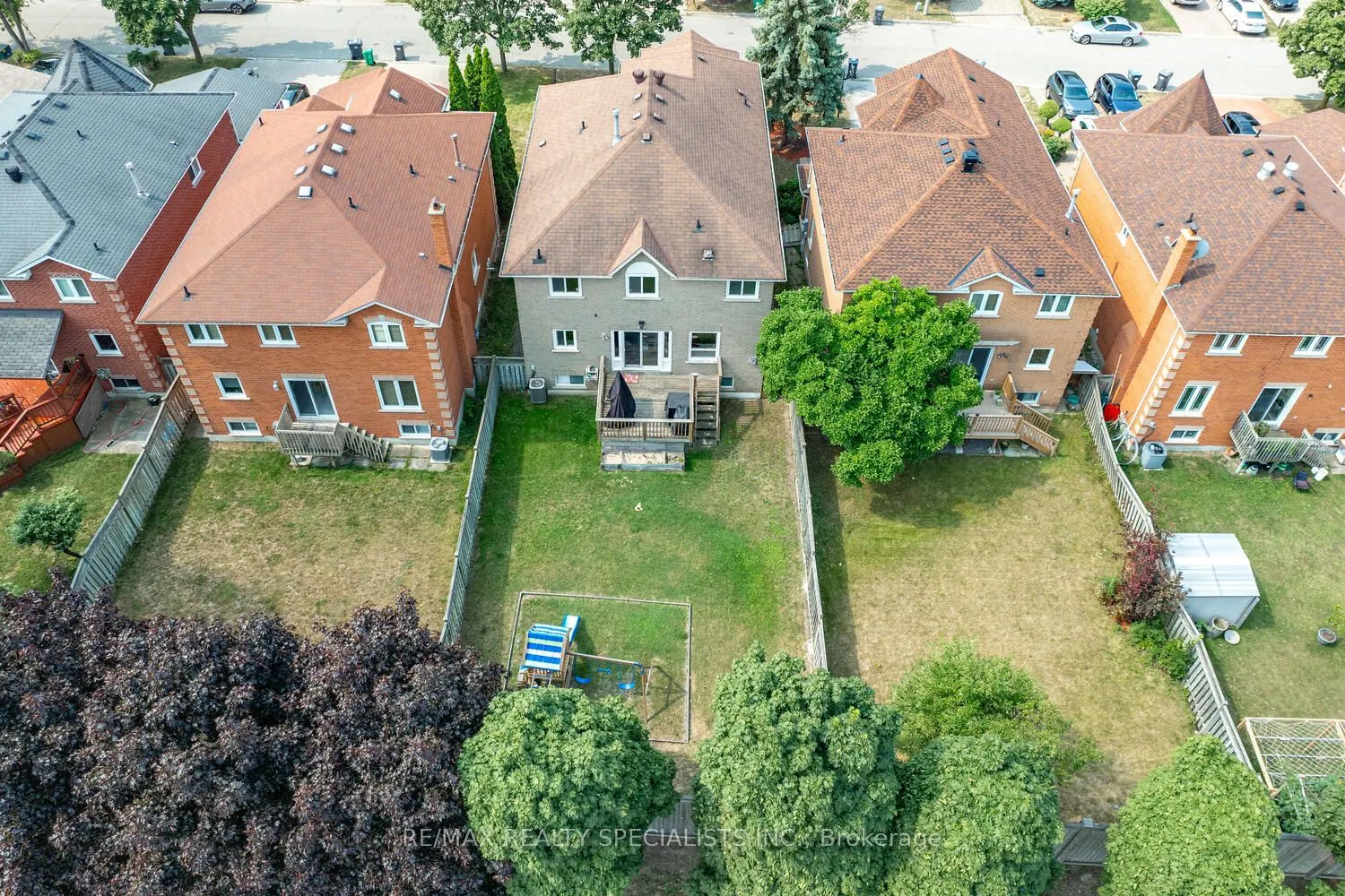 2615 Comet Court