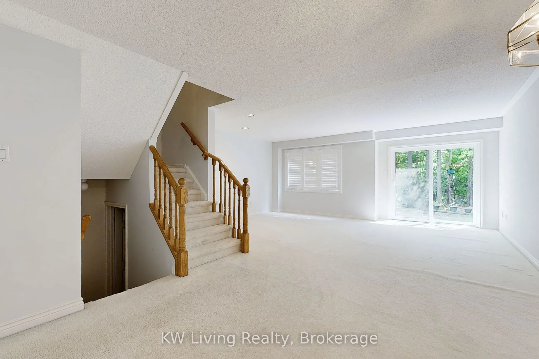 5490 Glen Erin Drive, #35