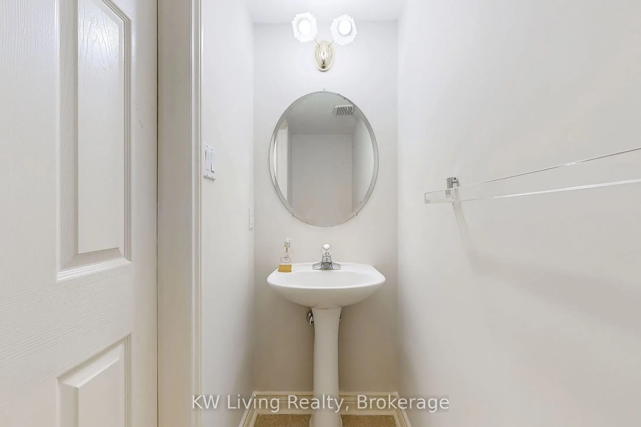 5490 Glen Erin Drive, #35