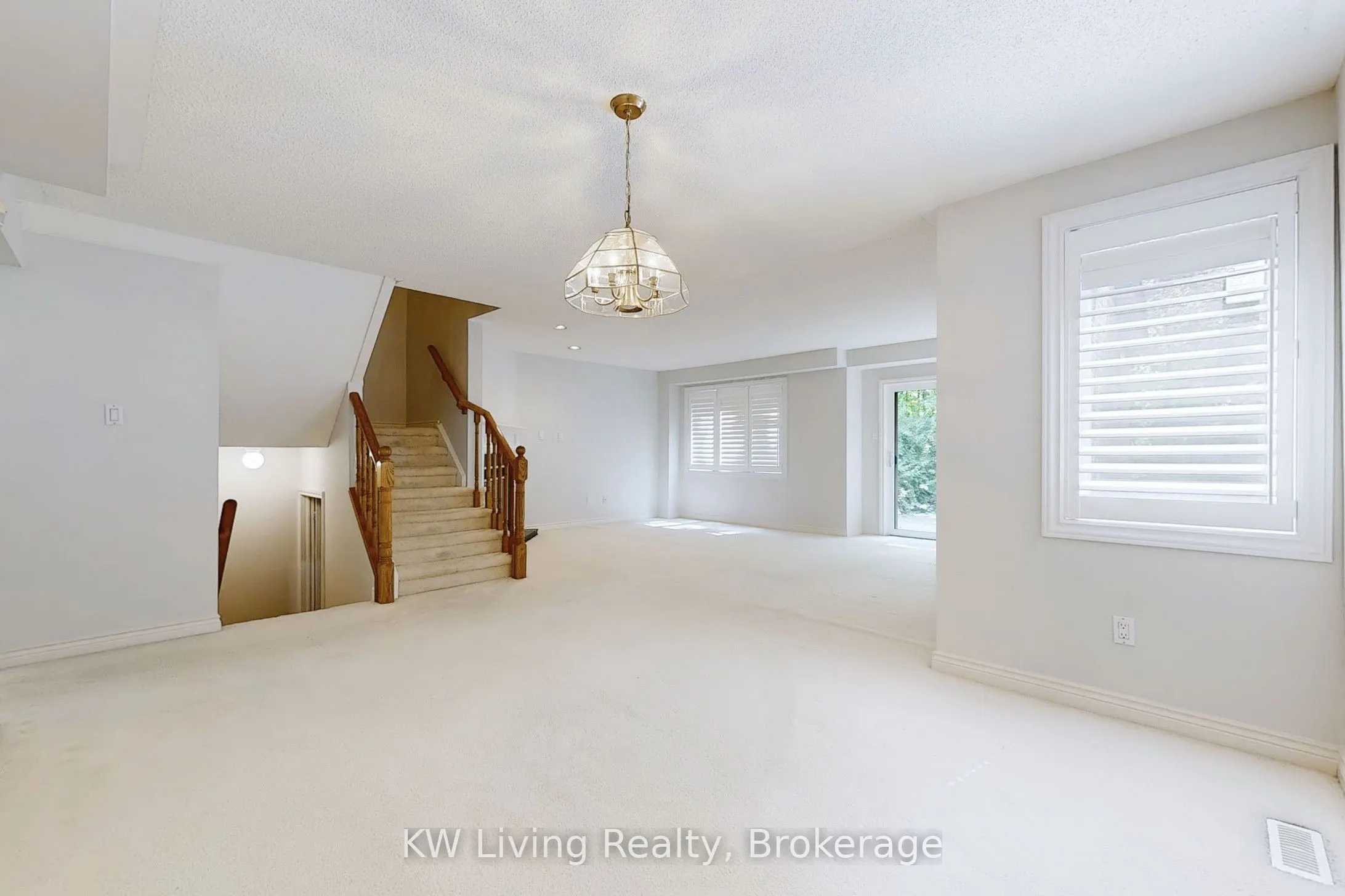 5490 Glen Erin Drive, #35