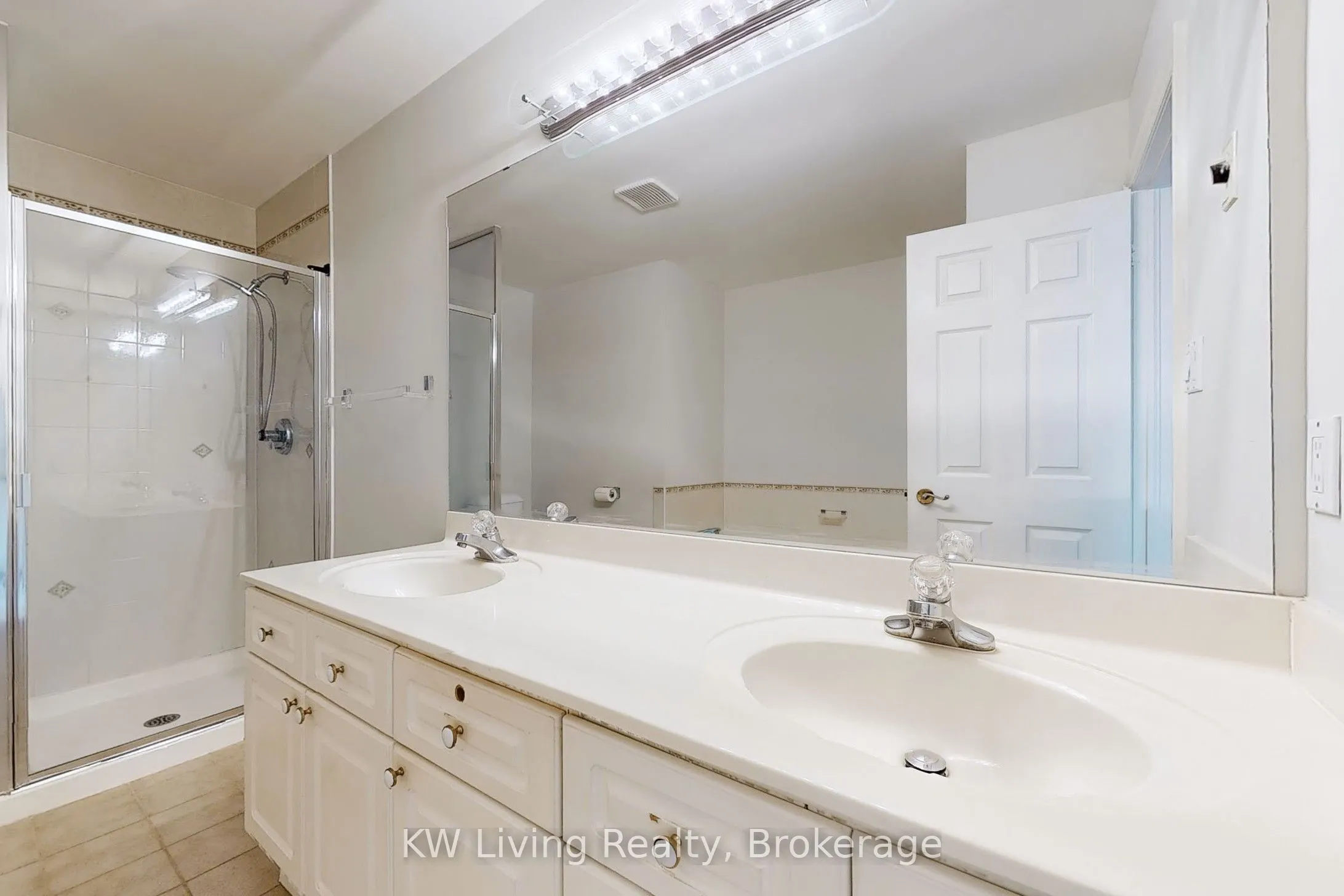 5490 Glen Erin Drive, #35