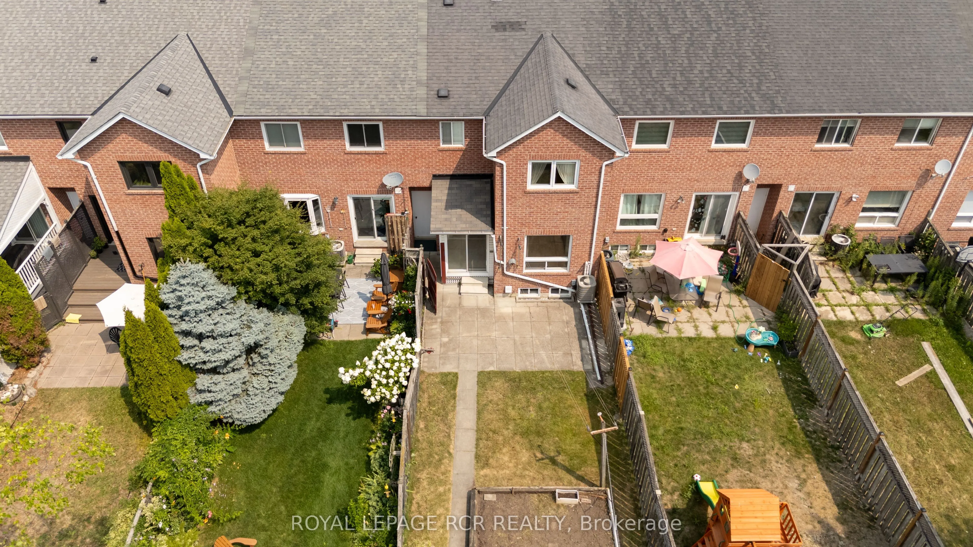 32 Waterbury Street
