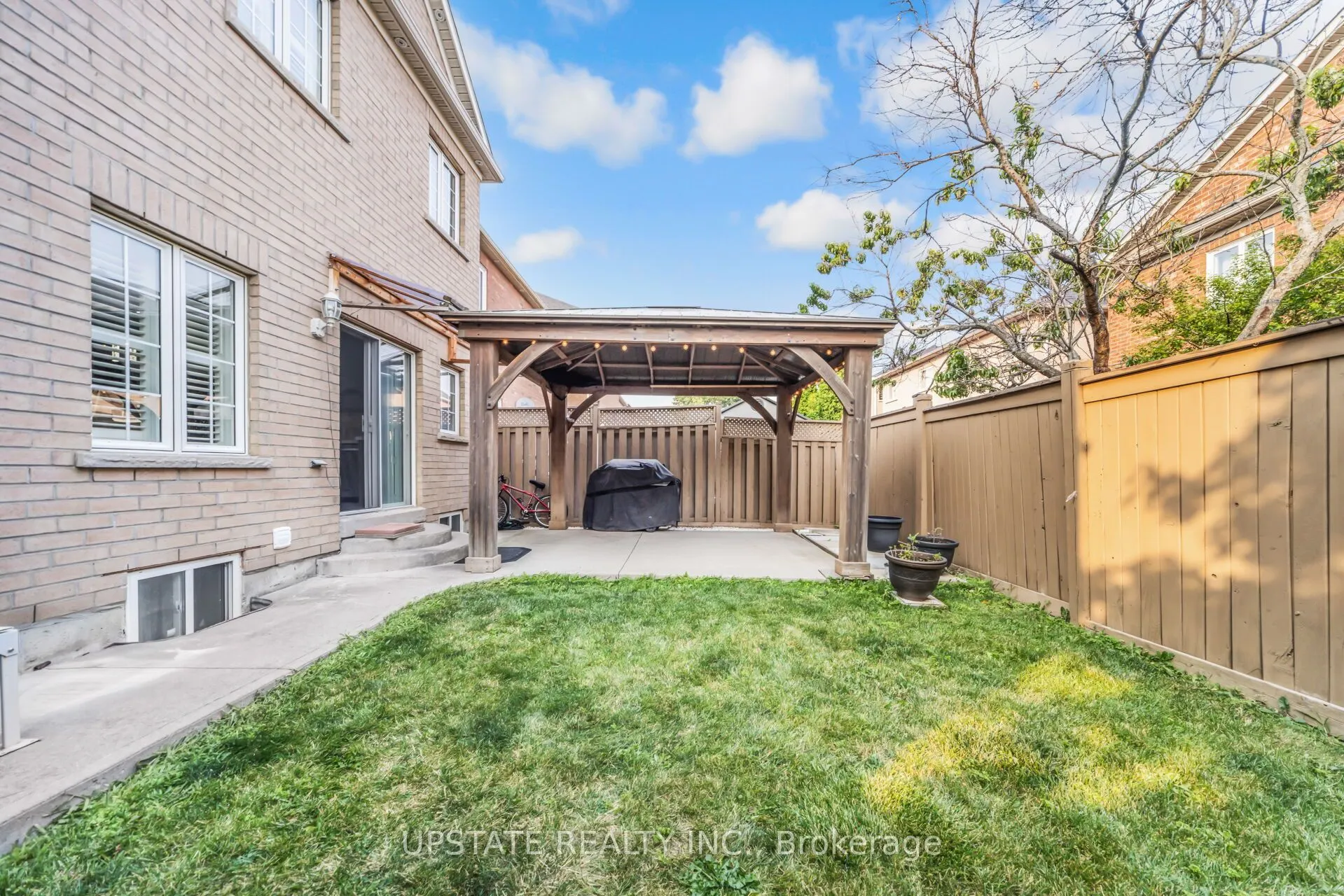 48 Clementine Drive