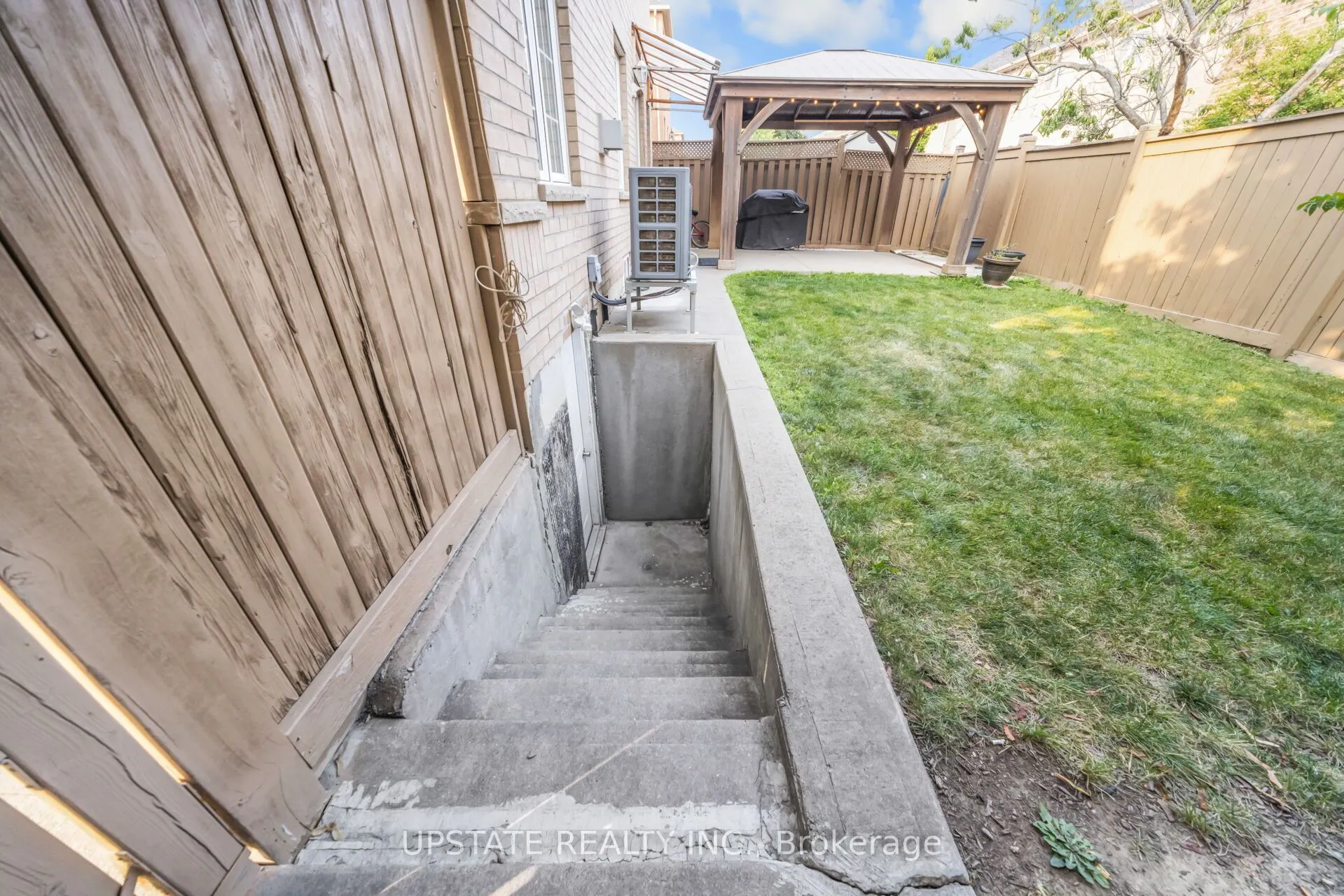 48 Clementine Drive