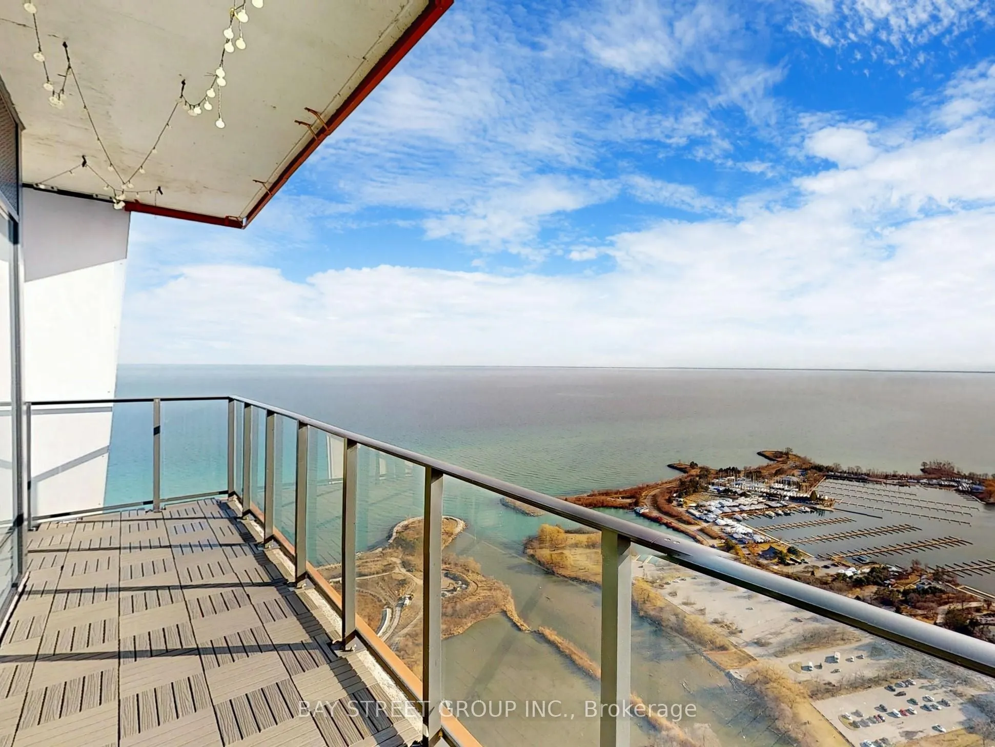 30 Shore Breeze Drive, #Lph07A