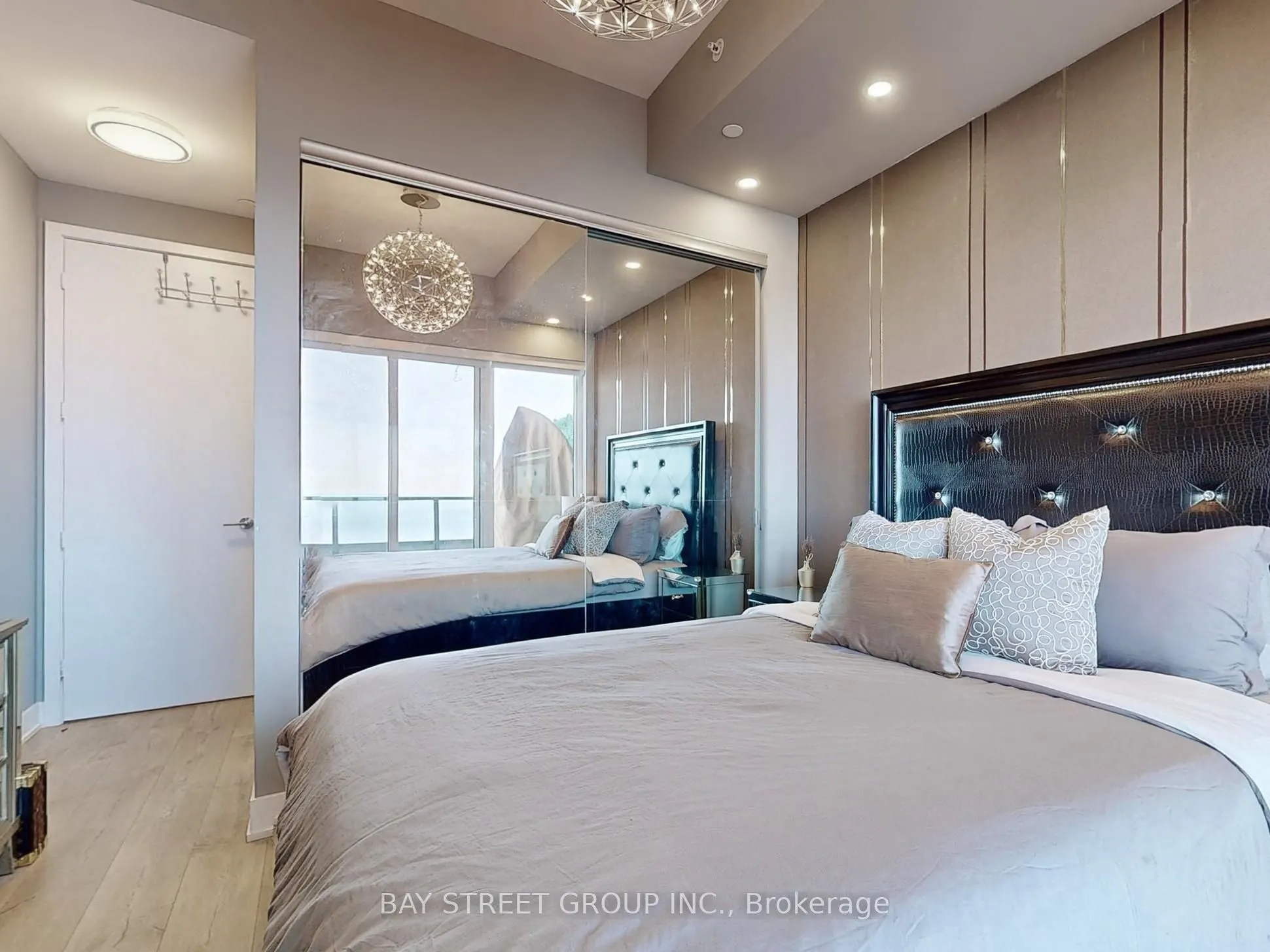 30 Shore Breeze Drive, #Lph07A