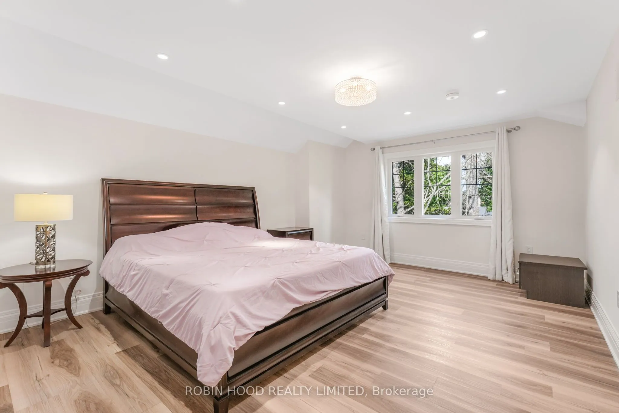 1409 Tansley Drive