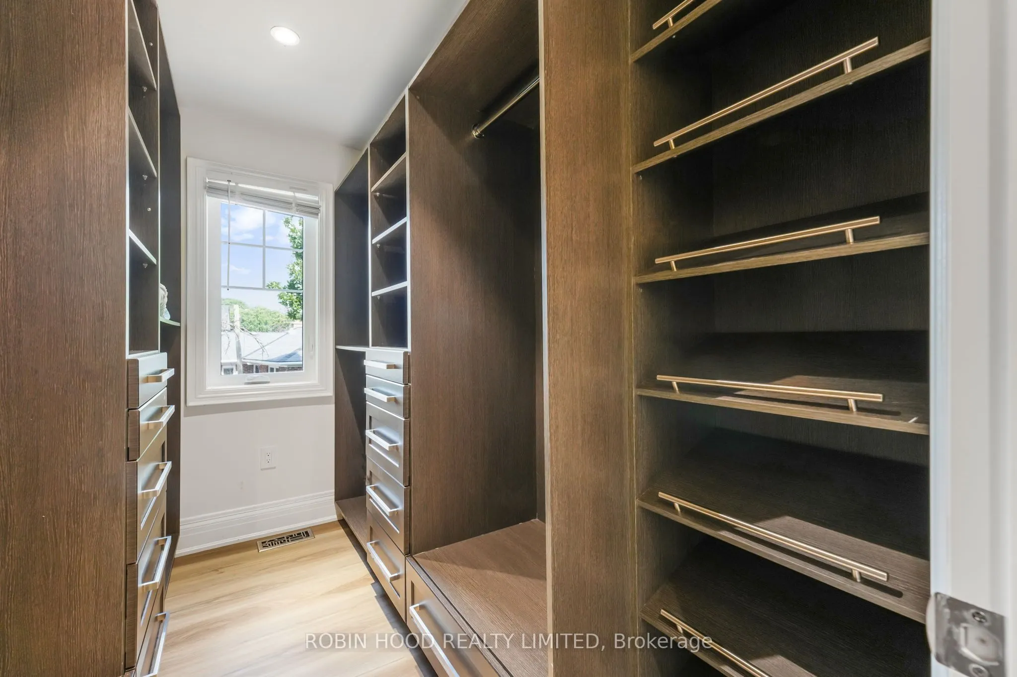 1409 Tansley Drive