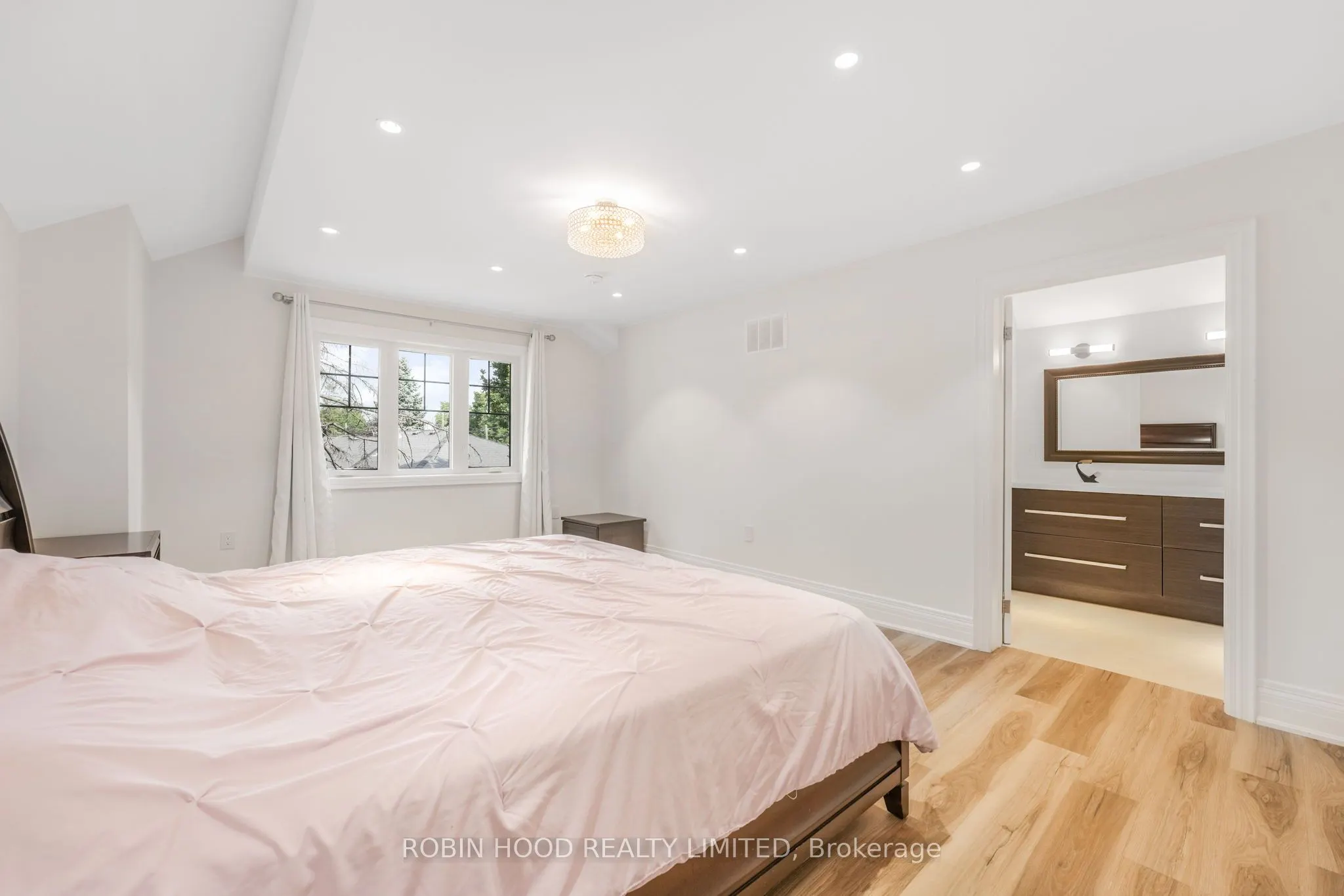 1409 Tansley Drive