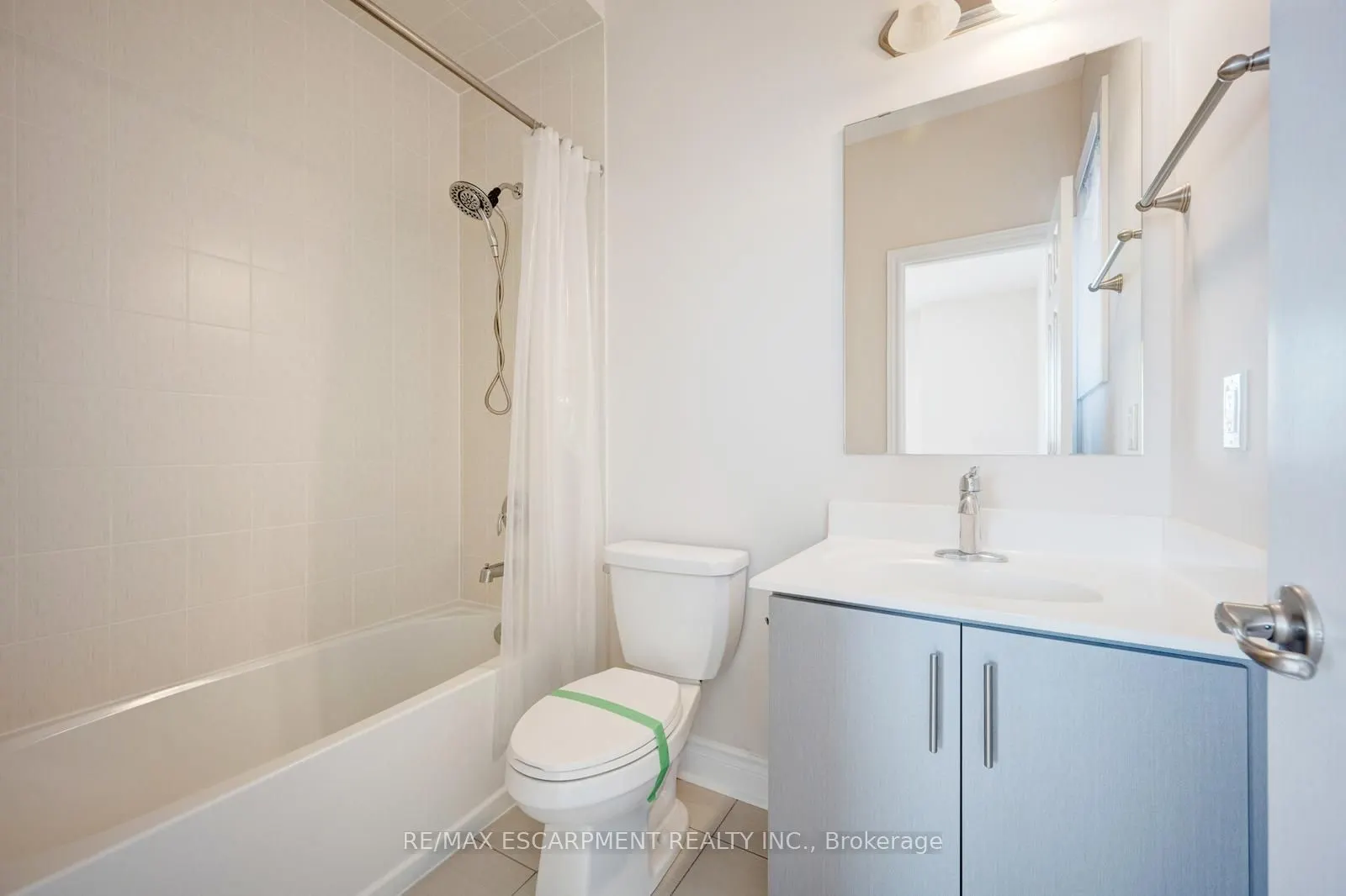 232 Niagara Trail