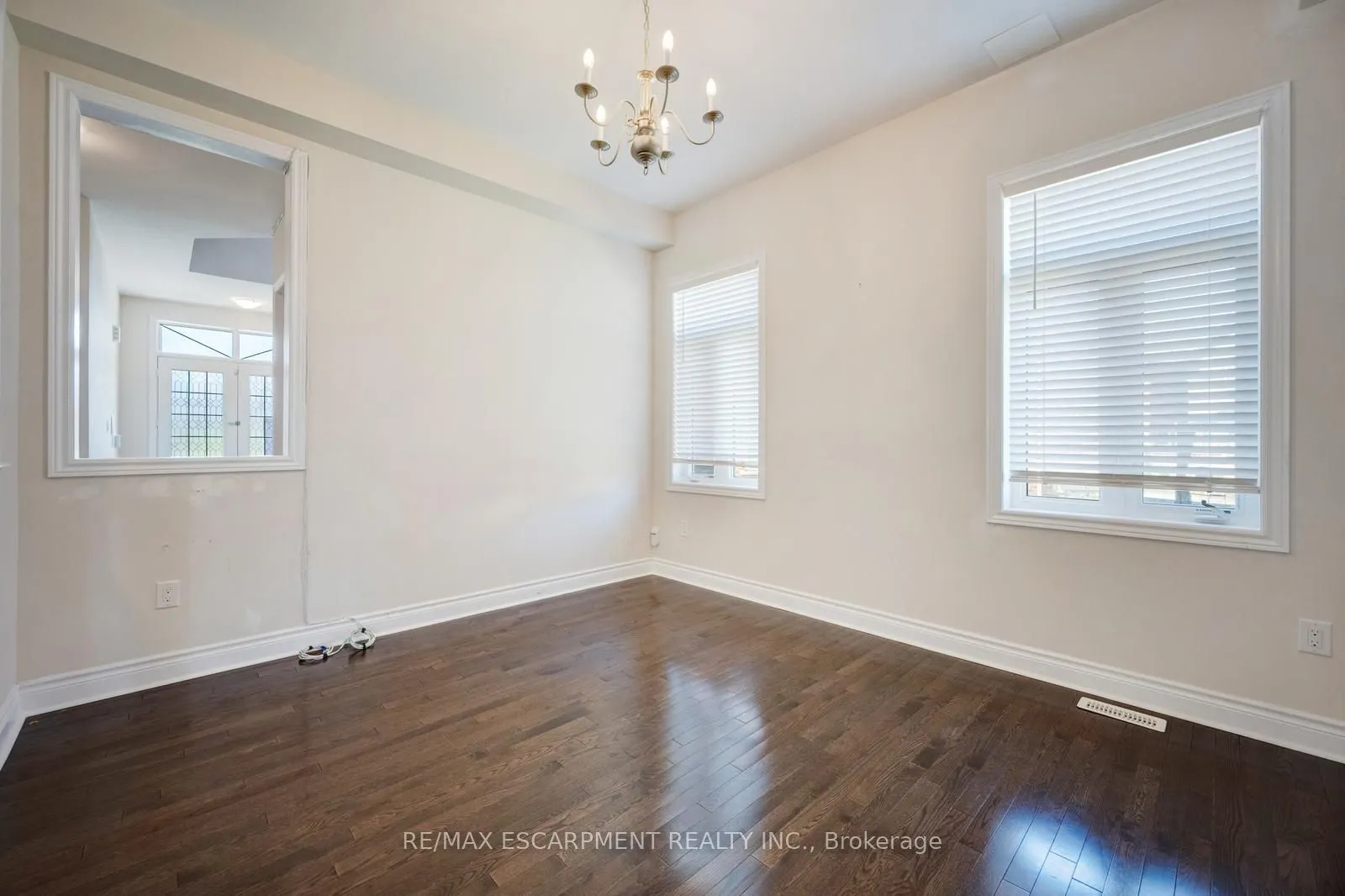 232 Niagara Trail