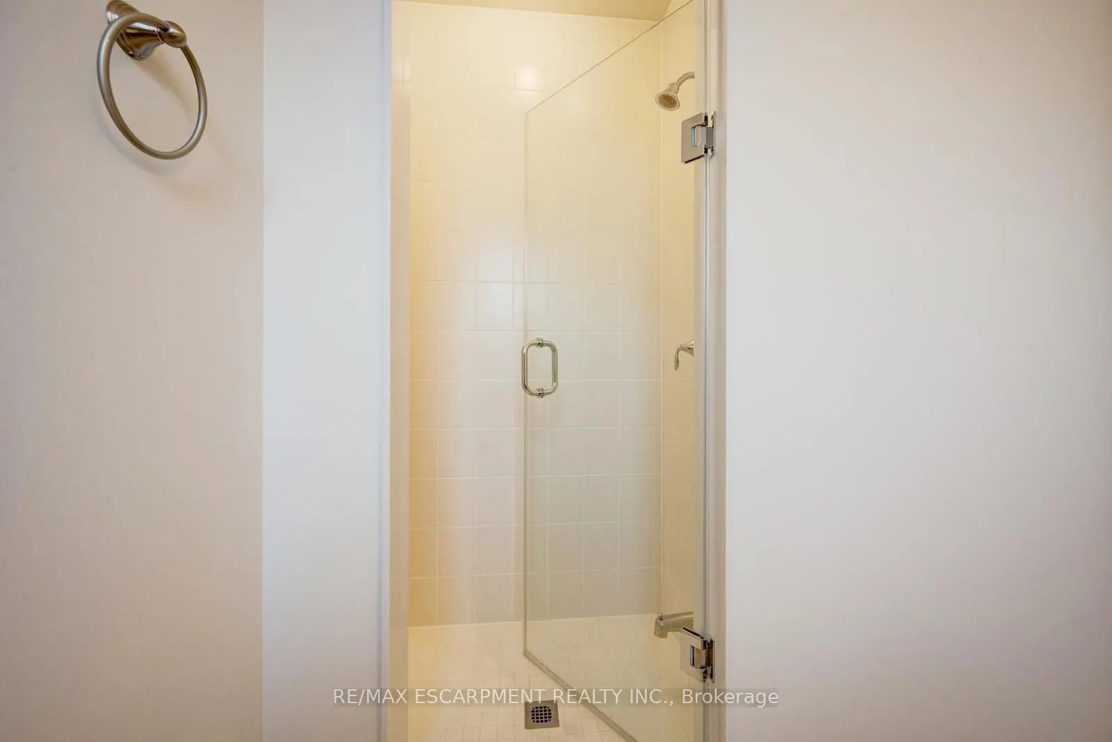 232 Niagara Trail