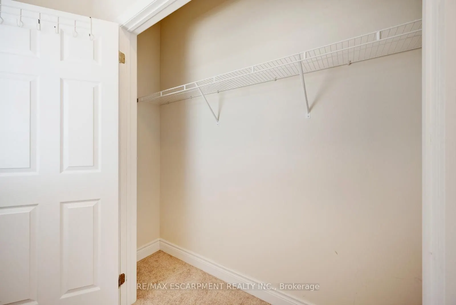 232 Niagara Trail