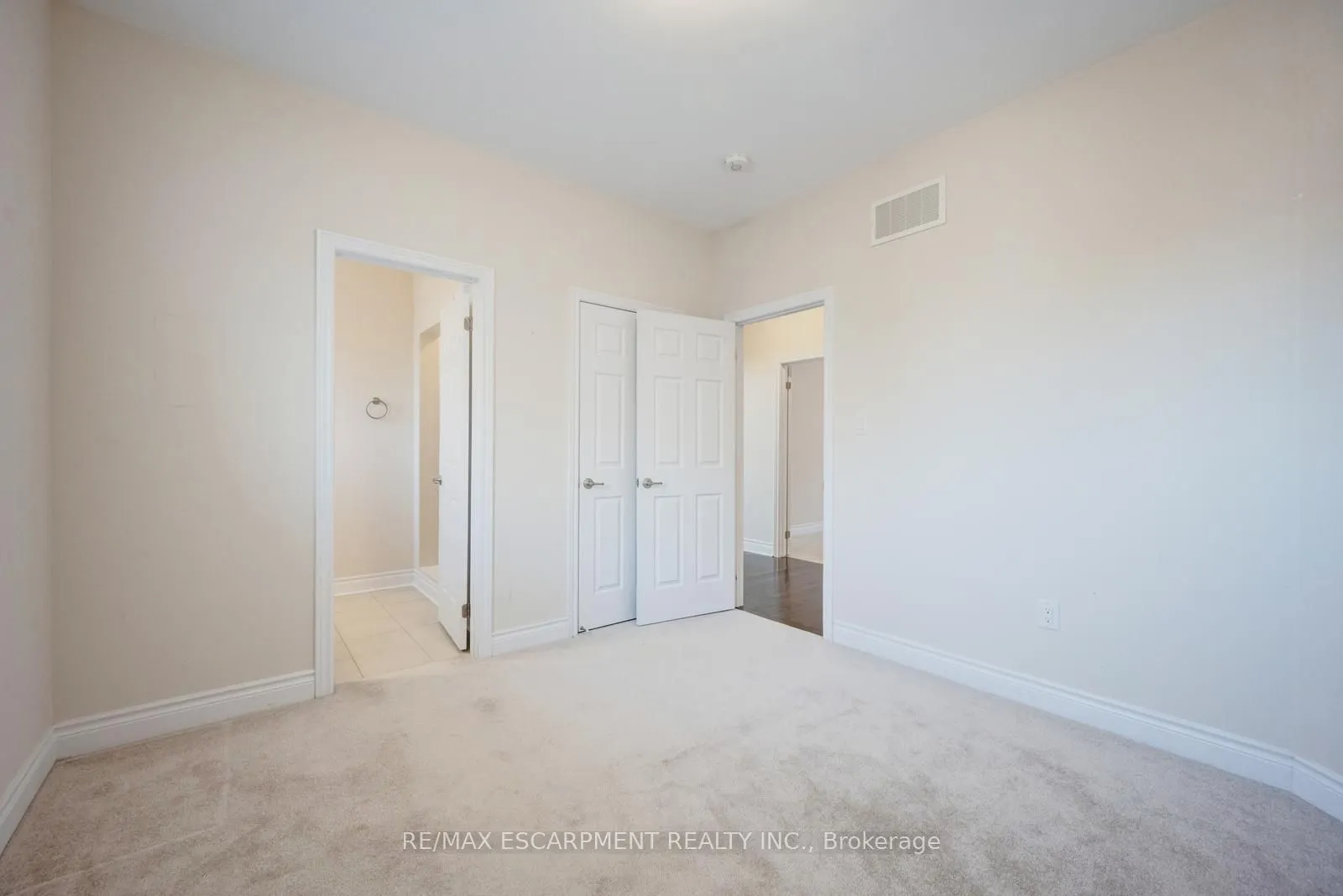 232 Niagara Trail