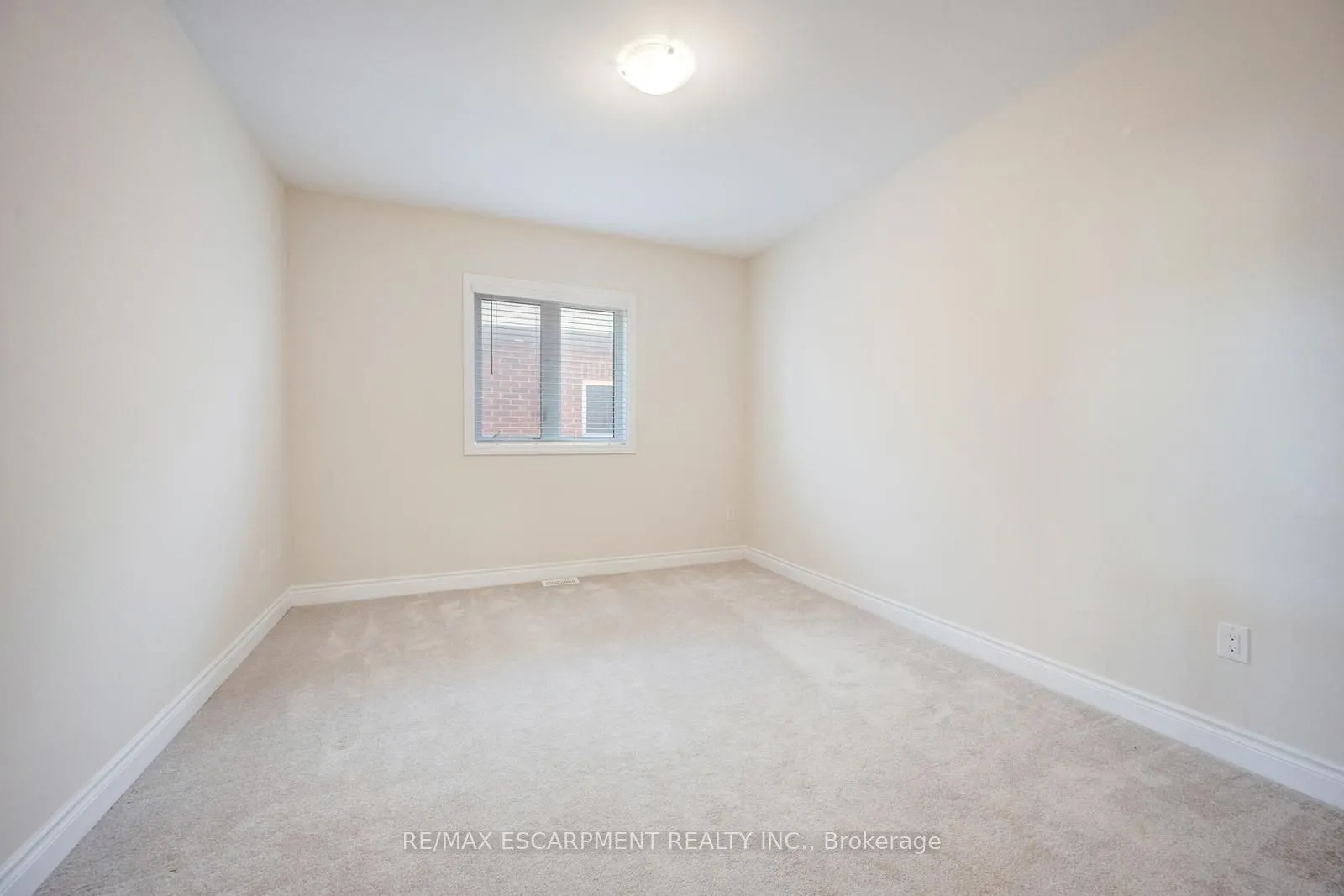 232 Niagara Trail