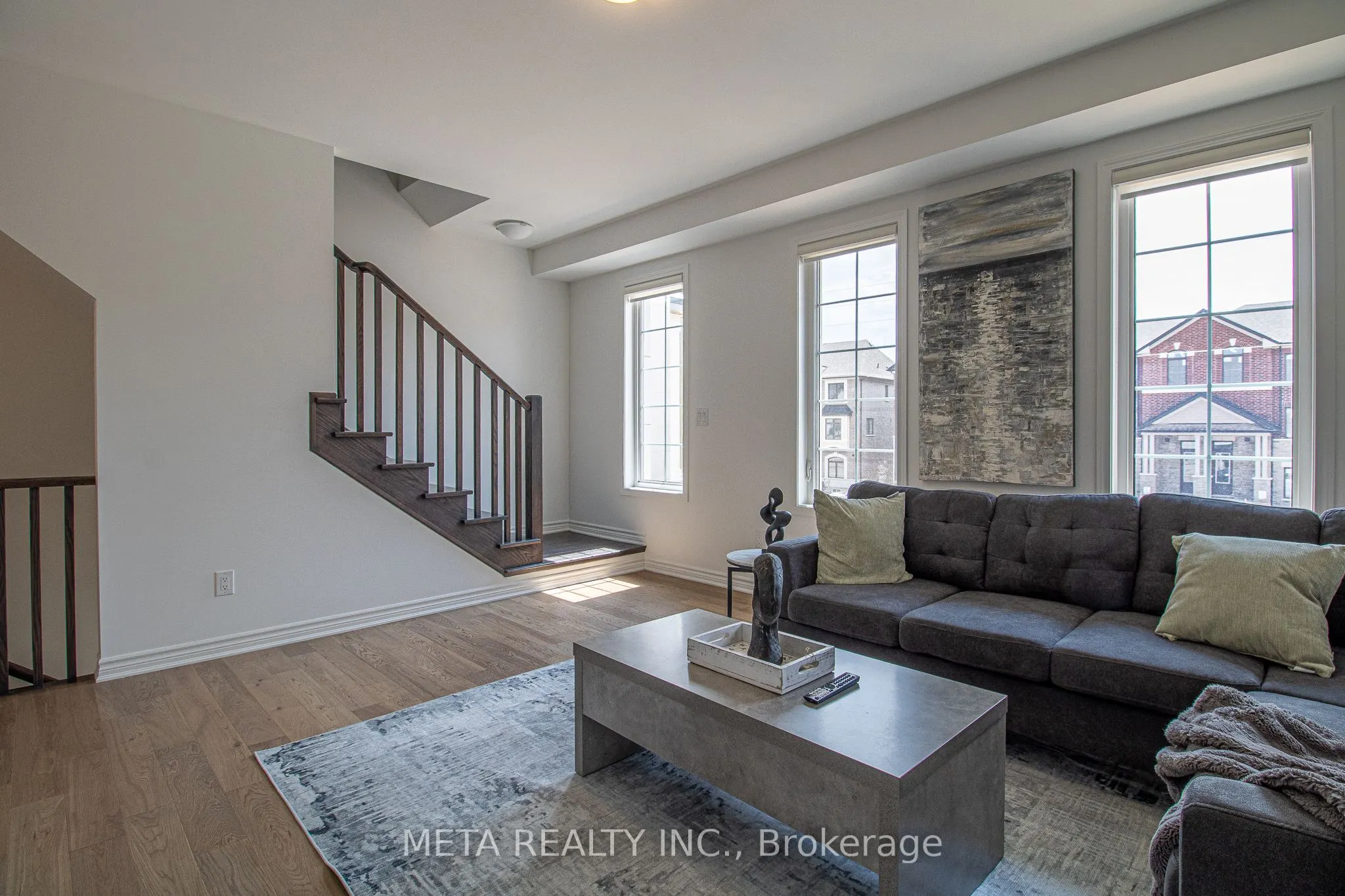1359 William Halton Parkway