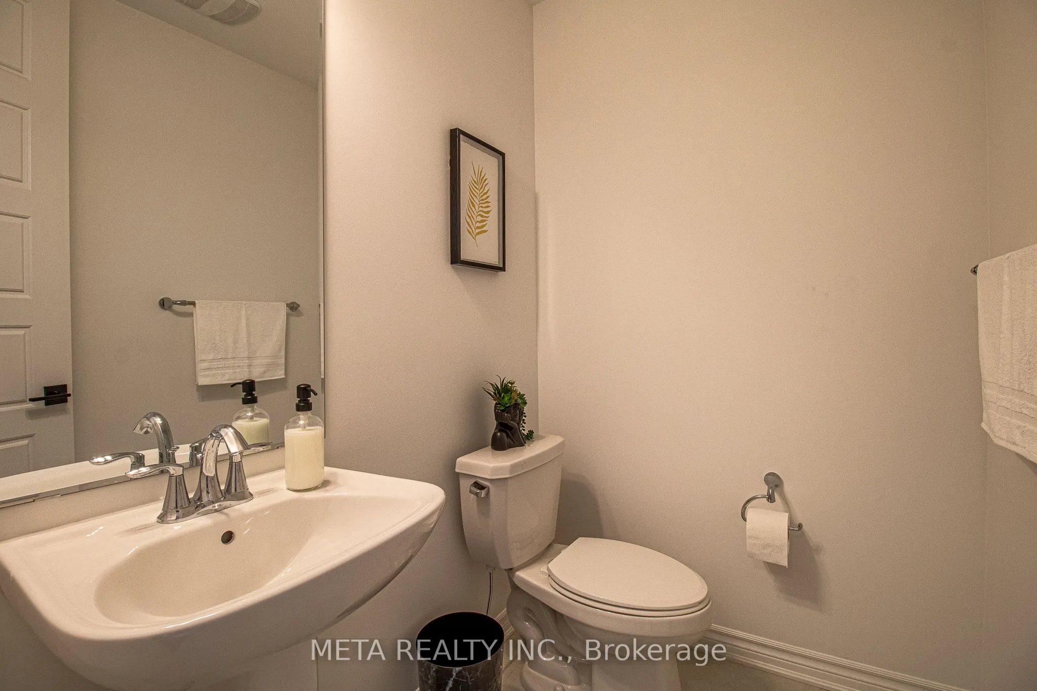 1359 William Halton Parkway