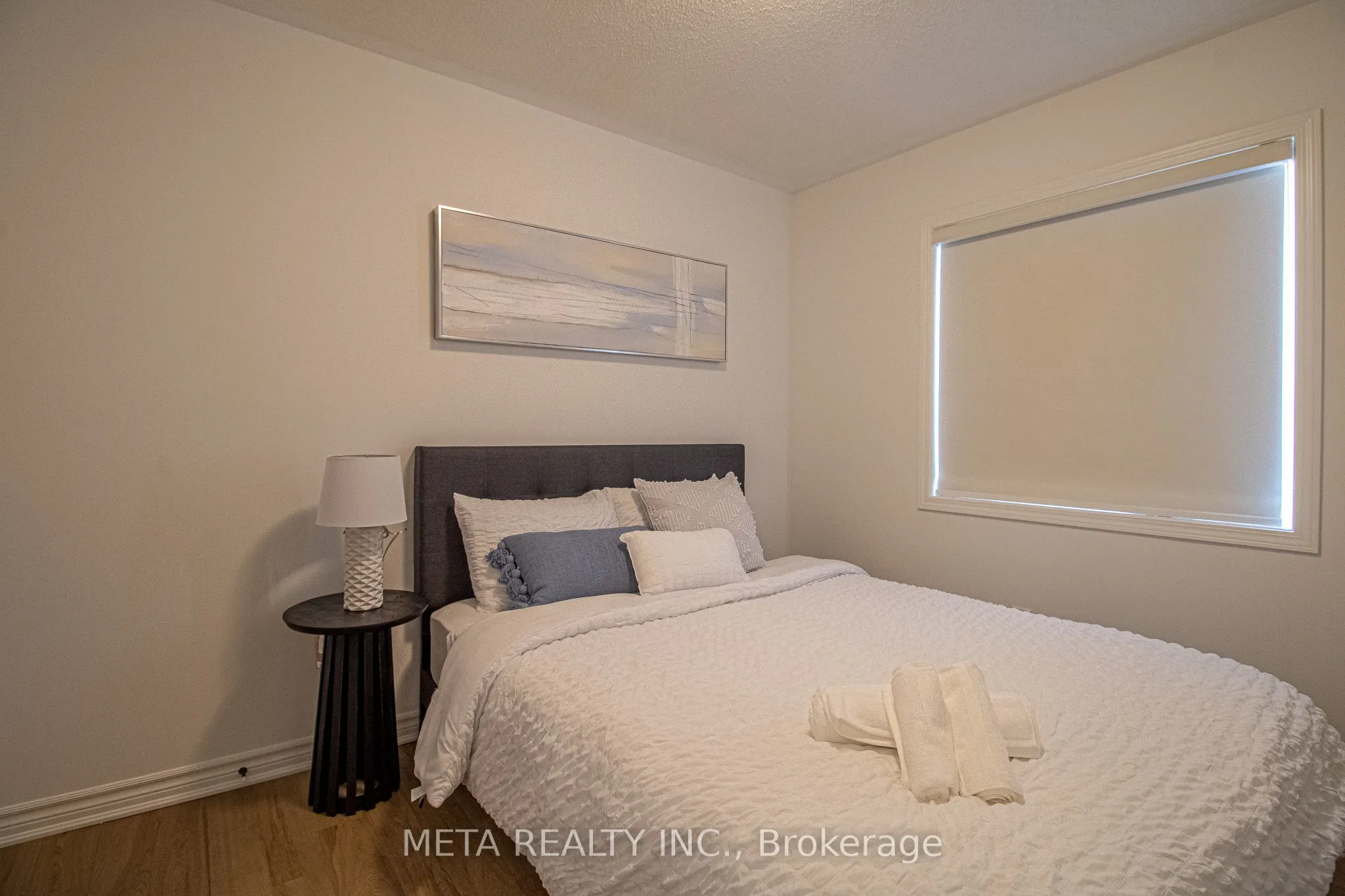 1359 William Halton Parkway