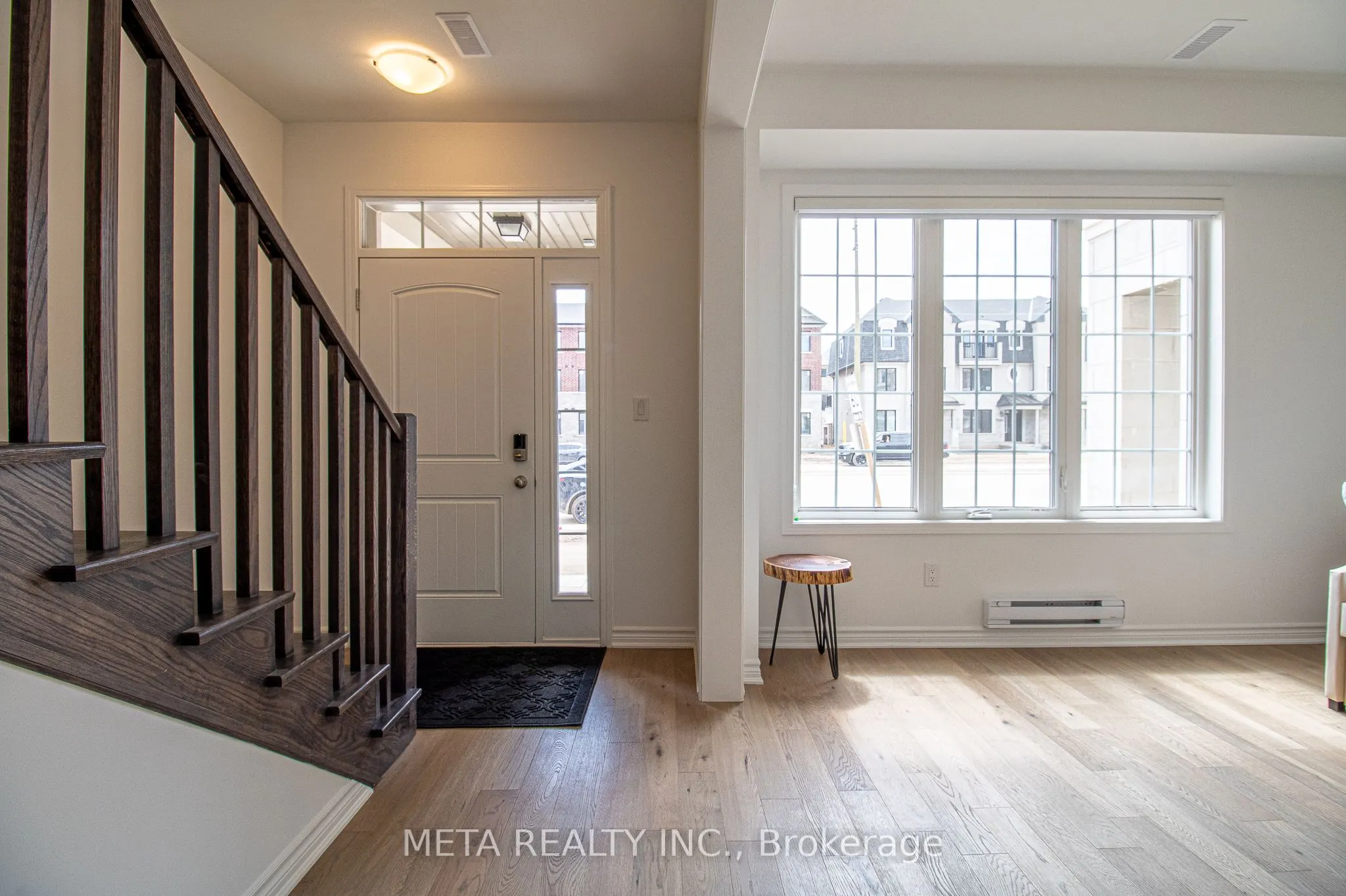 1359 William Halton Parkway