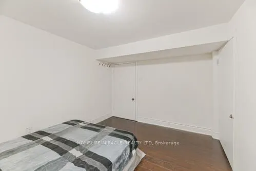 6 Beechwood Crescent