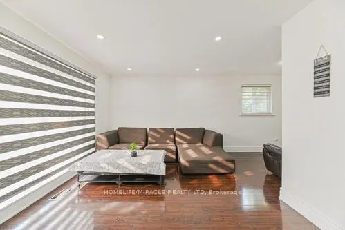 6 Beechwood Crescent