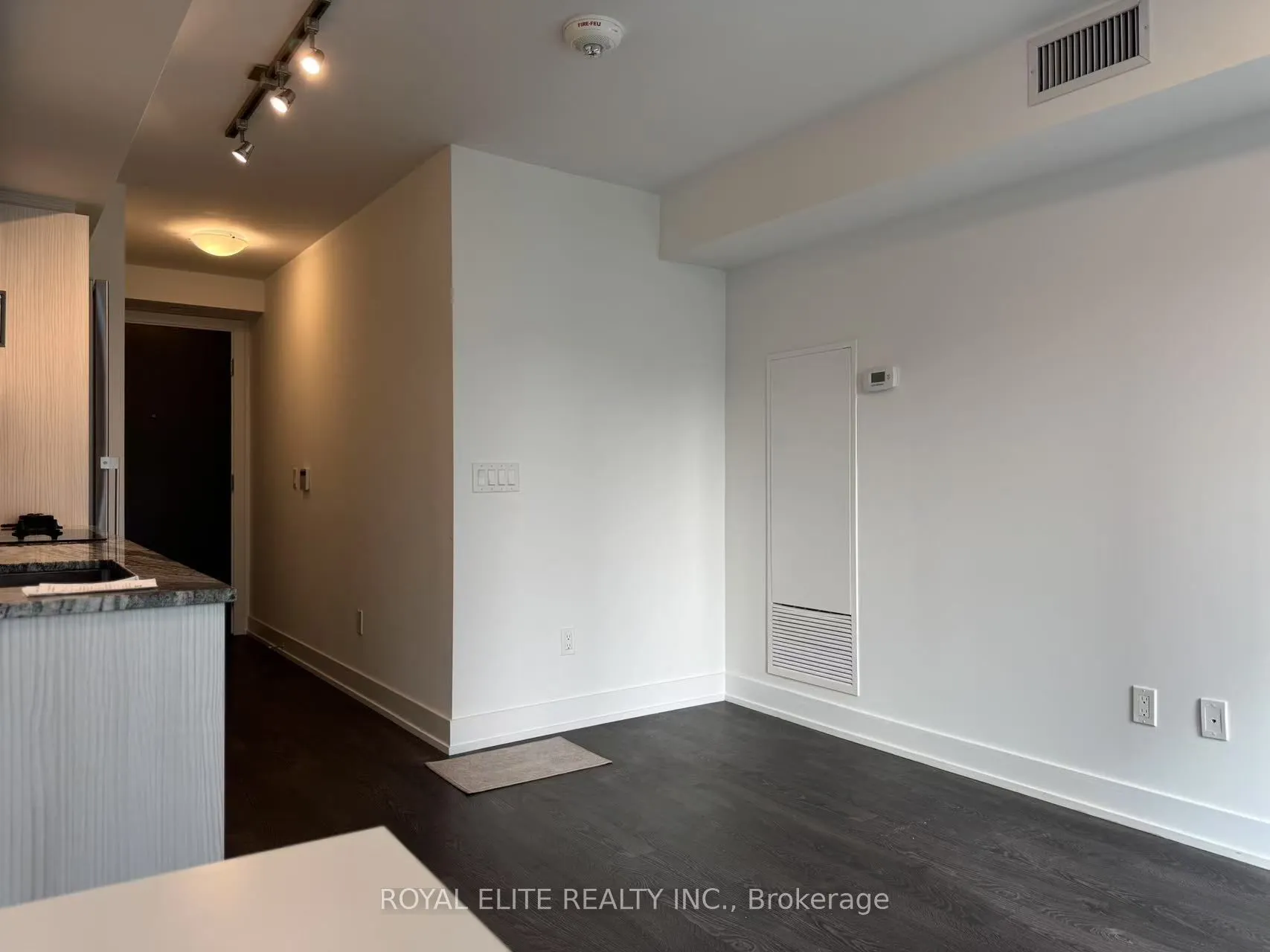 5 Mabelle Avenue, #531