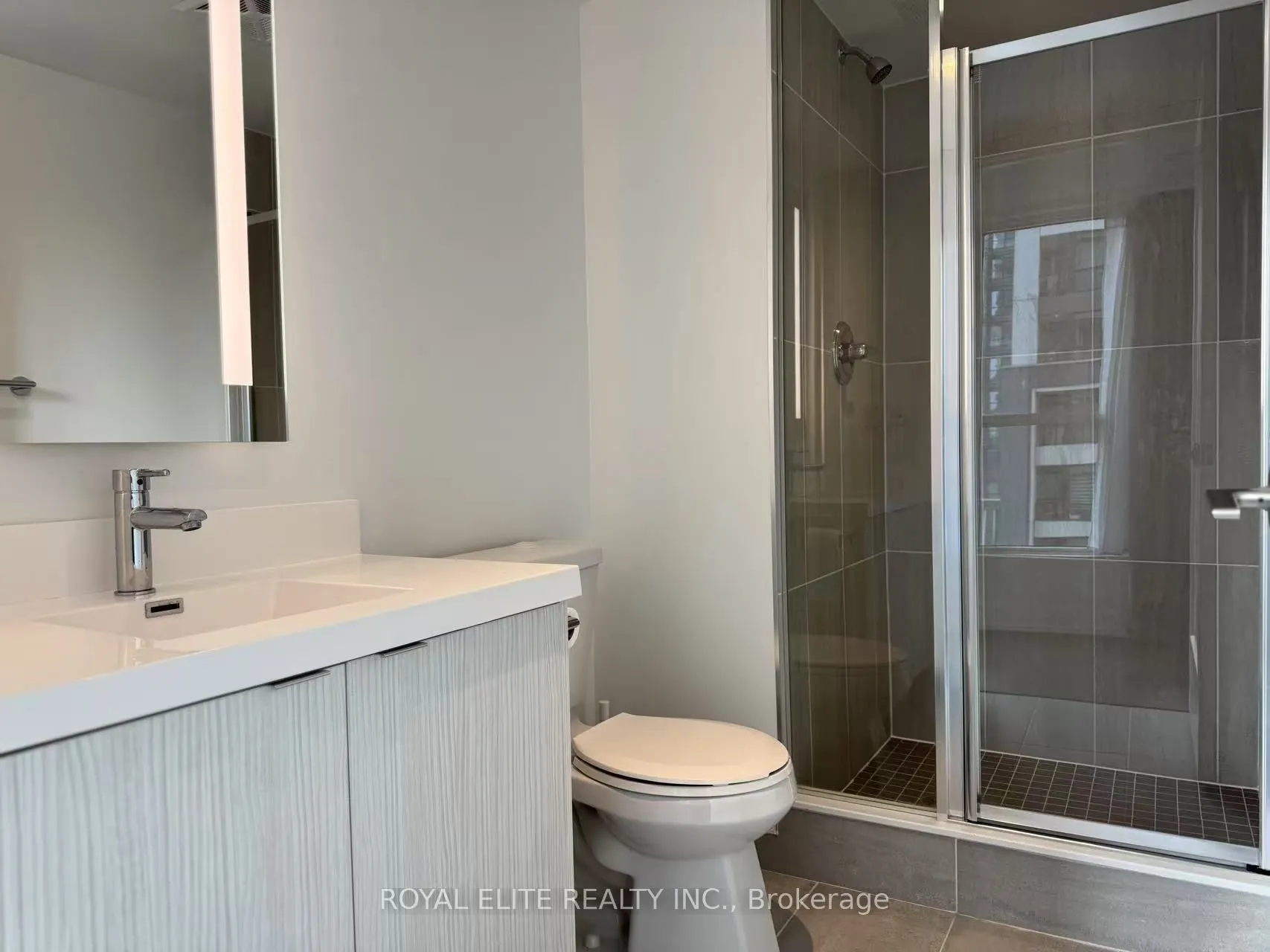 5 Mabelle Avenue, #531