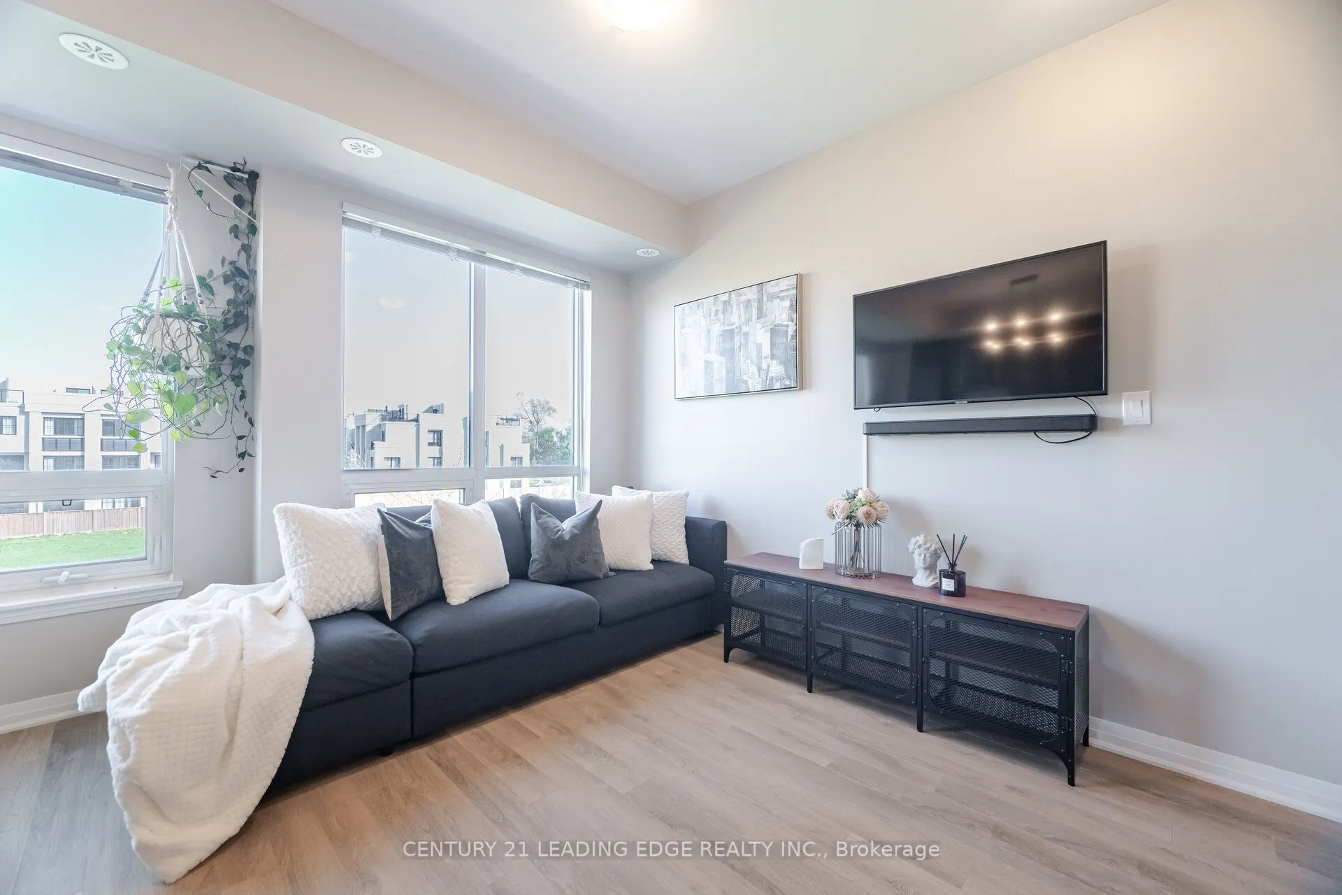650 Atwater Avenue, #35