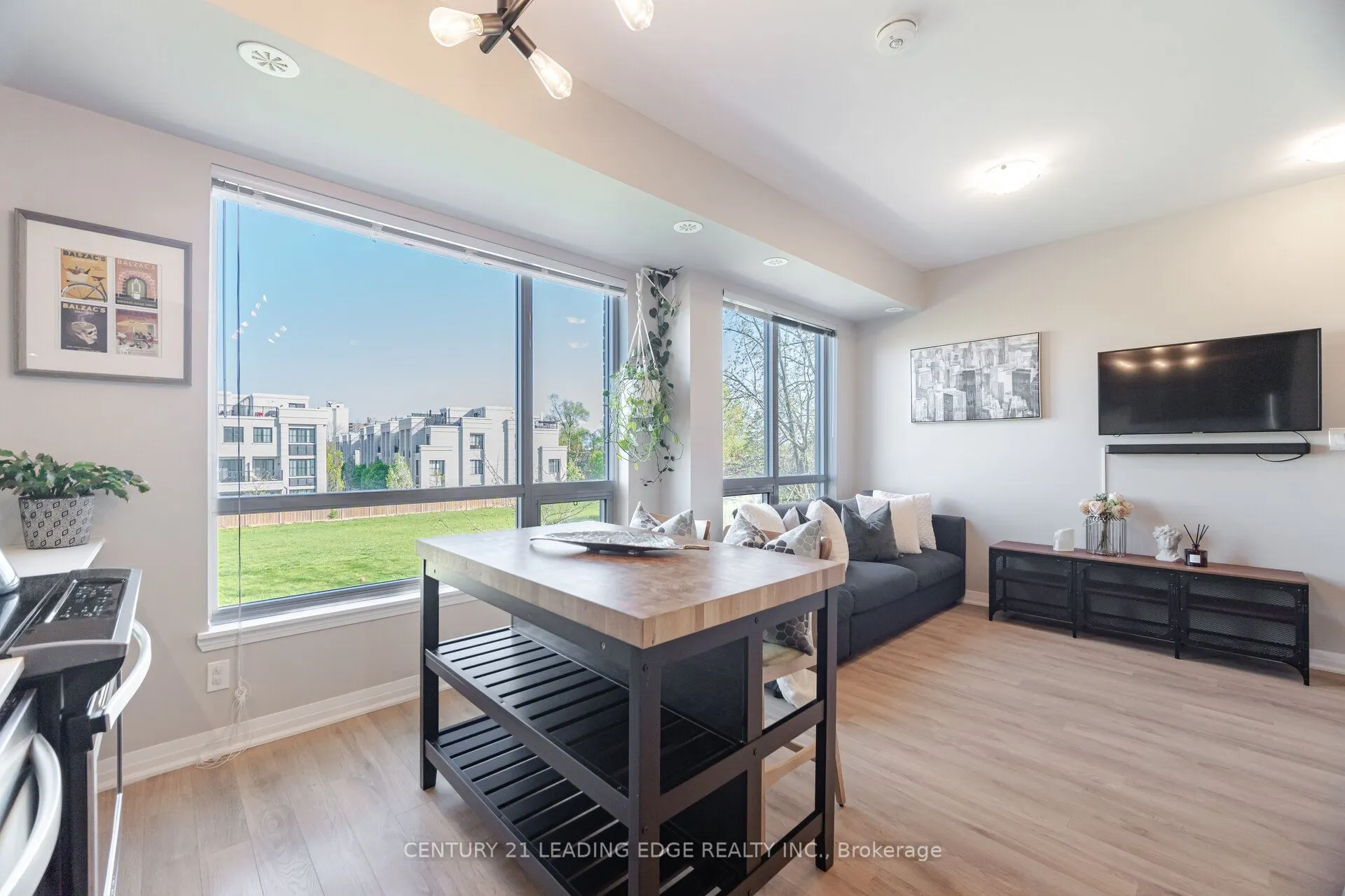 650 Atwater Avenue, #35