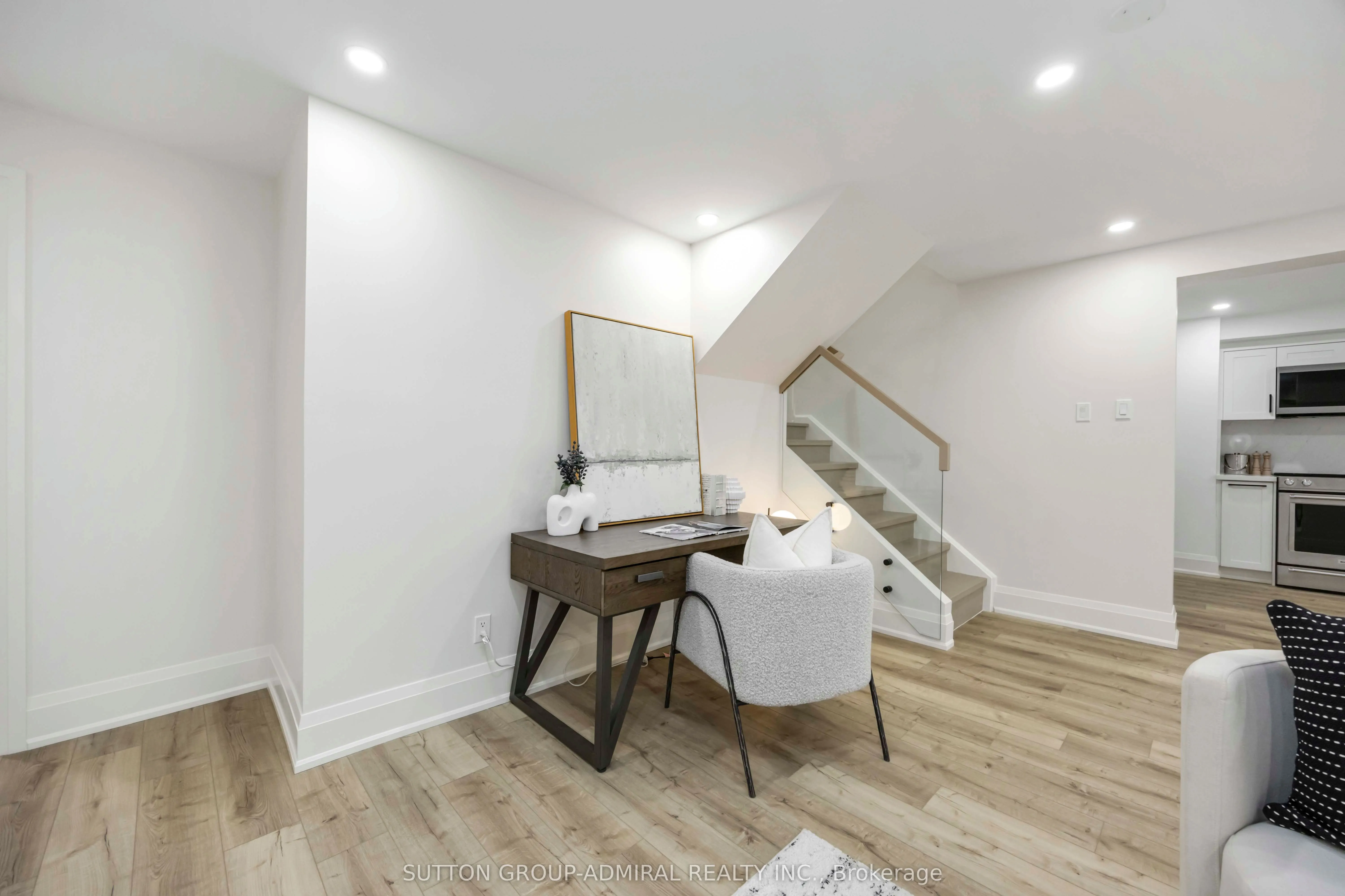 296 Mill Road, #G7