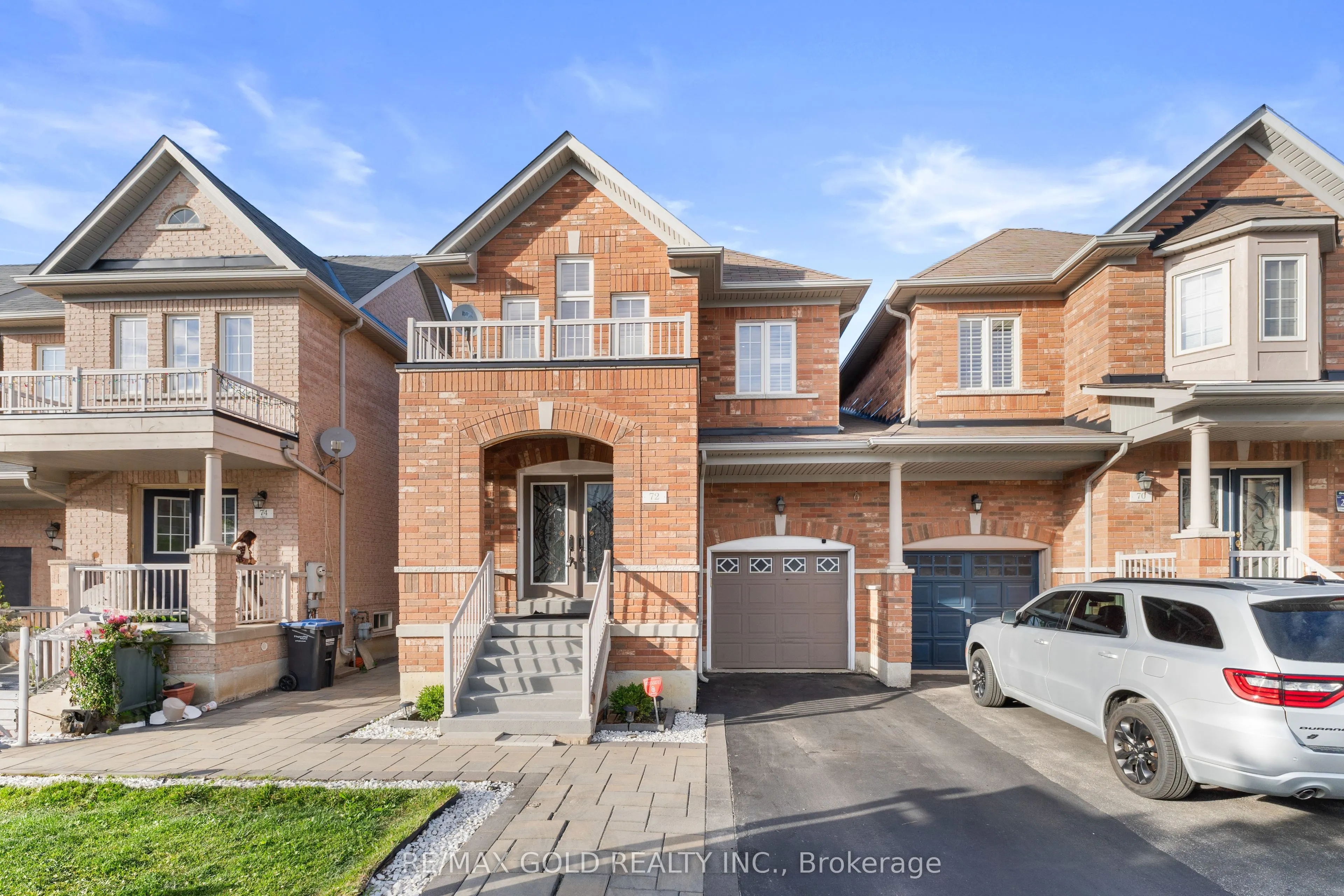 72 Newington Crescent