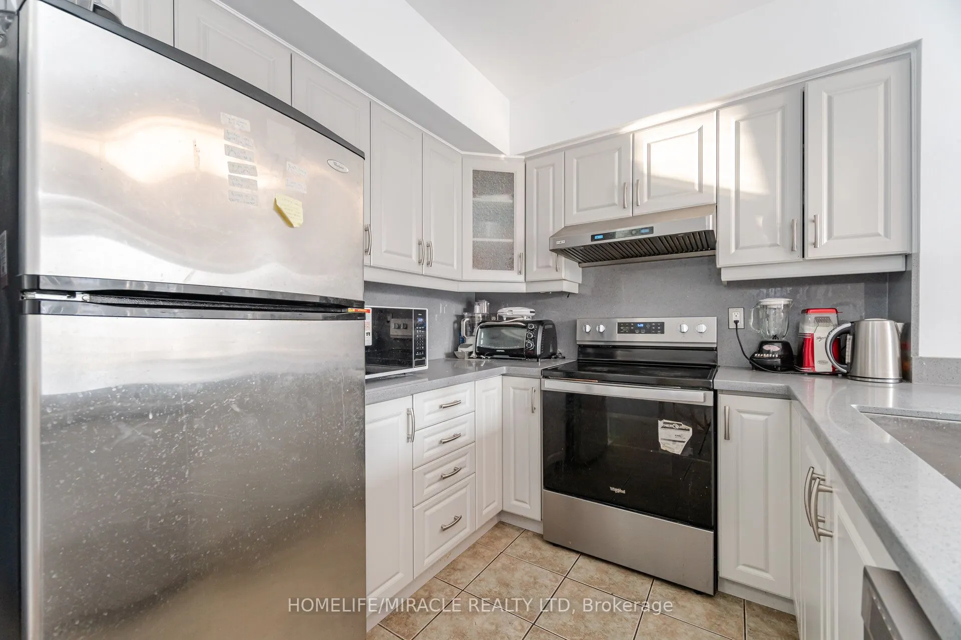 3049 Finch Avenue W #2002