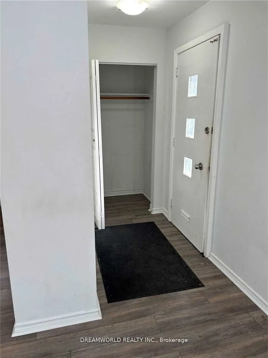 10 Yorkview Drive