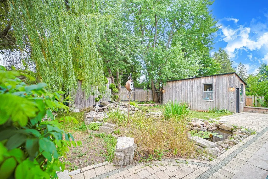 160 Allan Drive