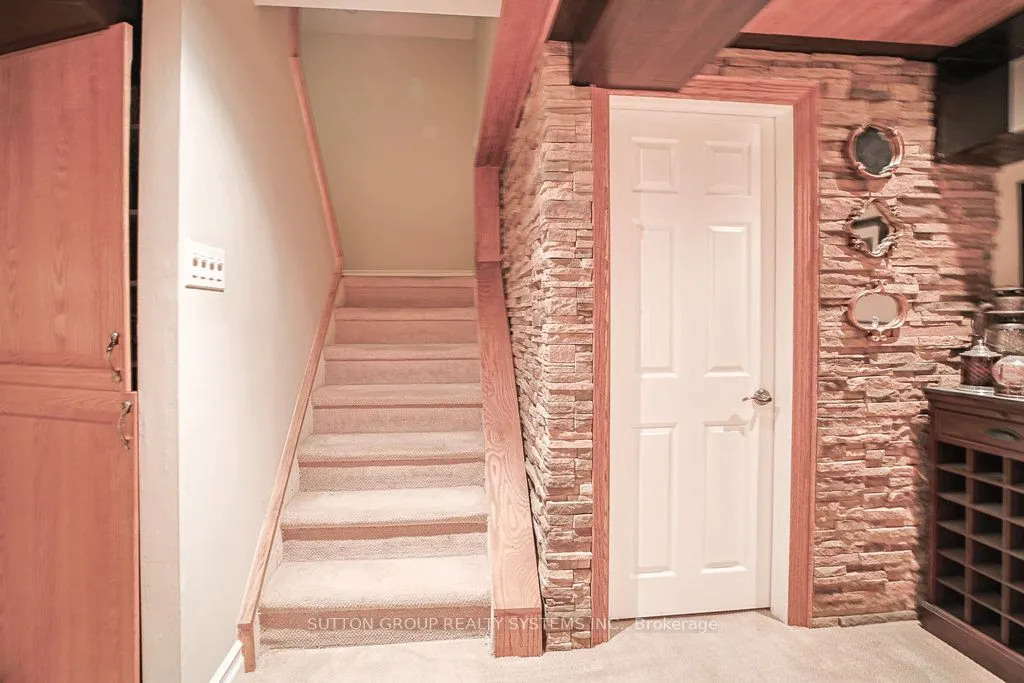 160 Allan Drive