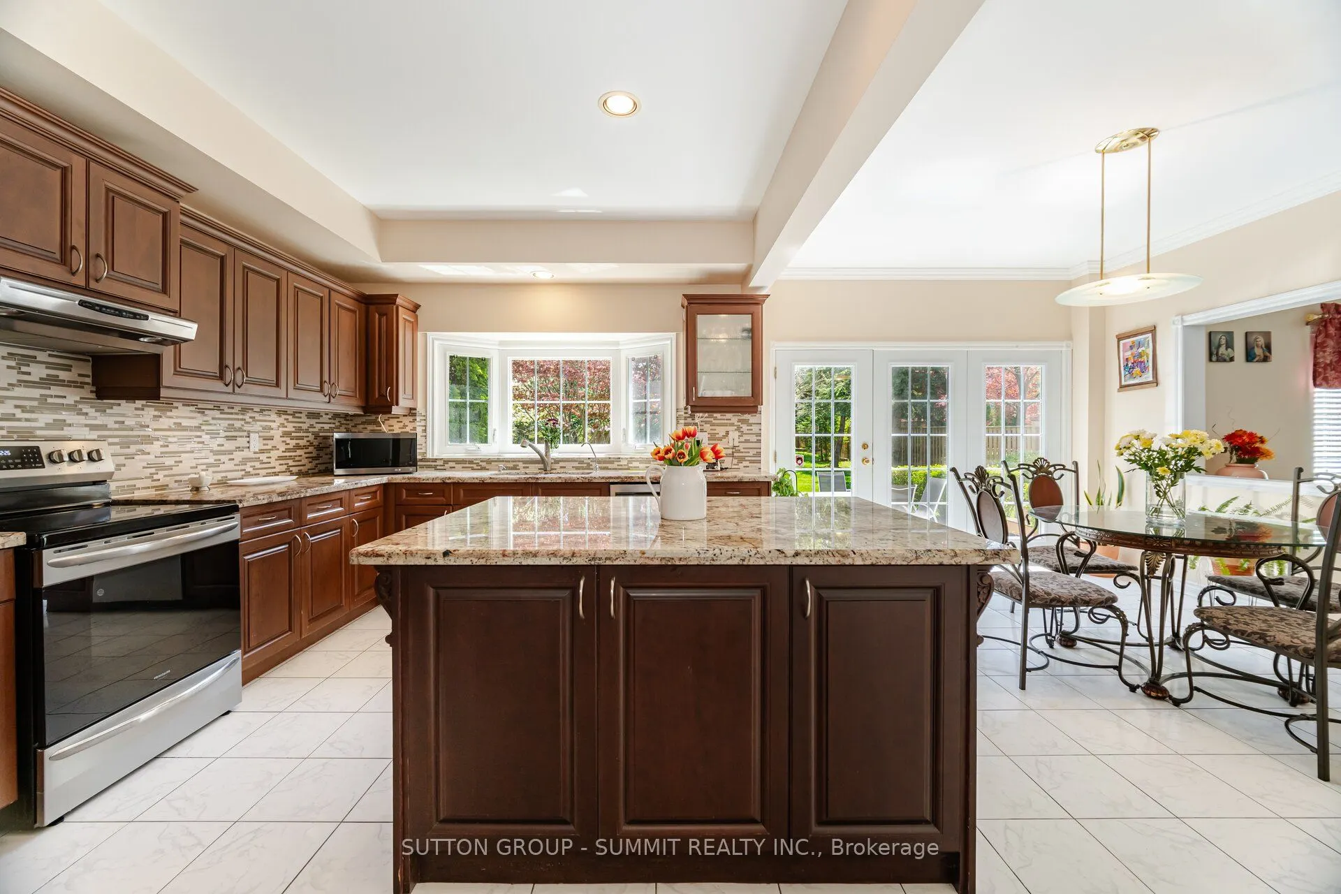 2360 Silverwood Drive