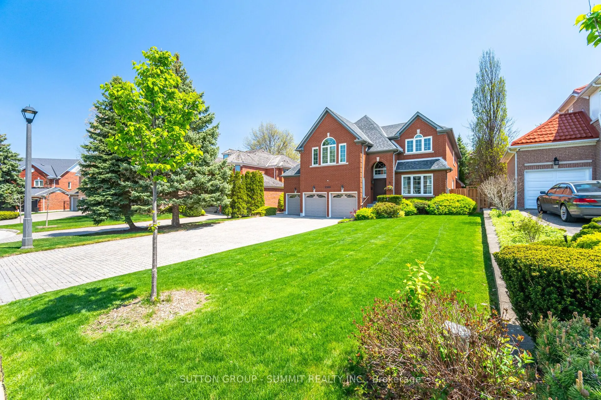 2360 Silverwood Drive